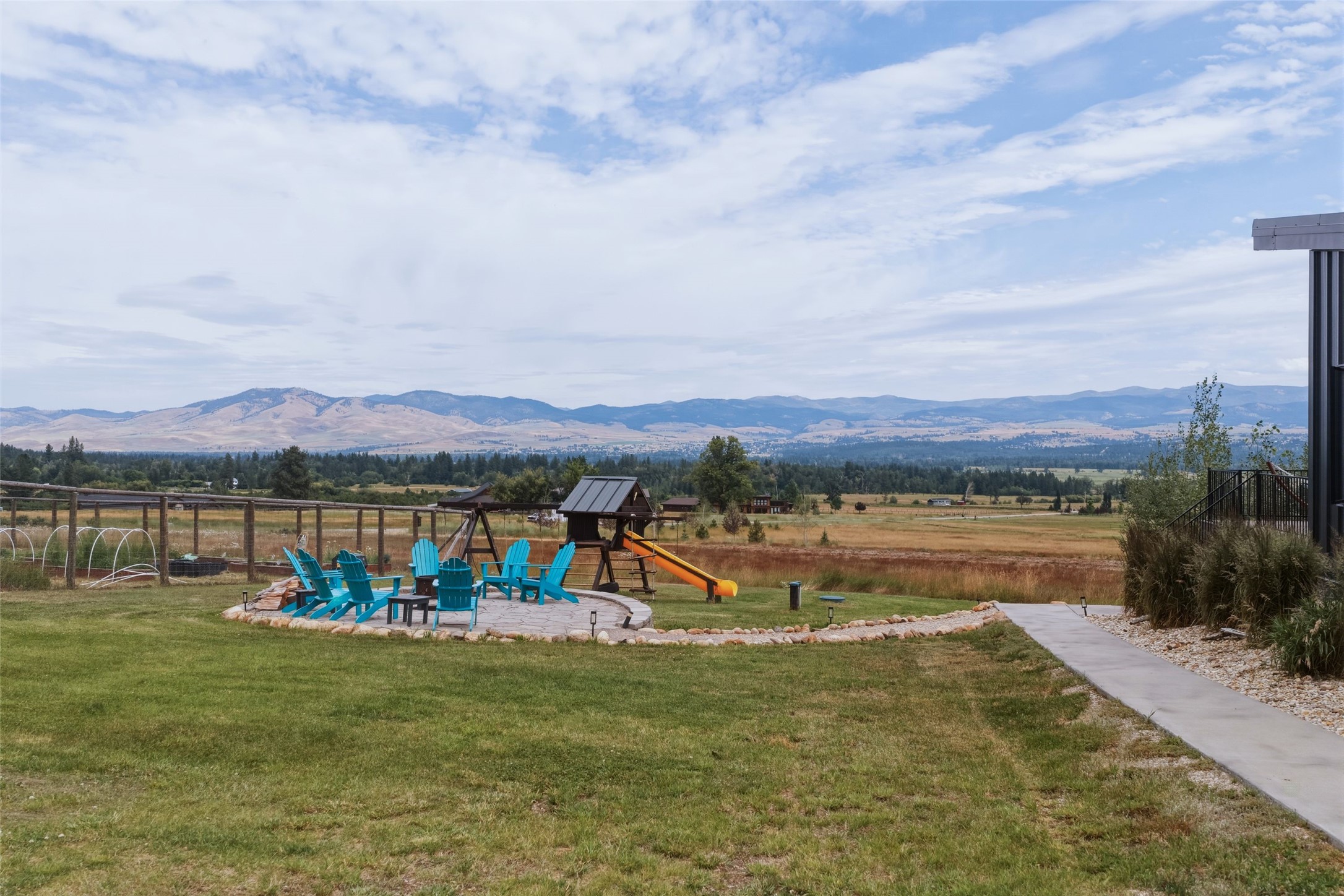 5144 Equestrian Place Property Photo 9