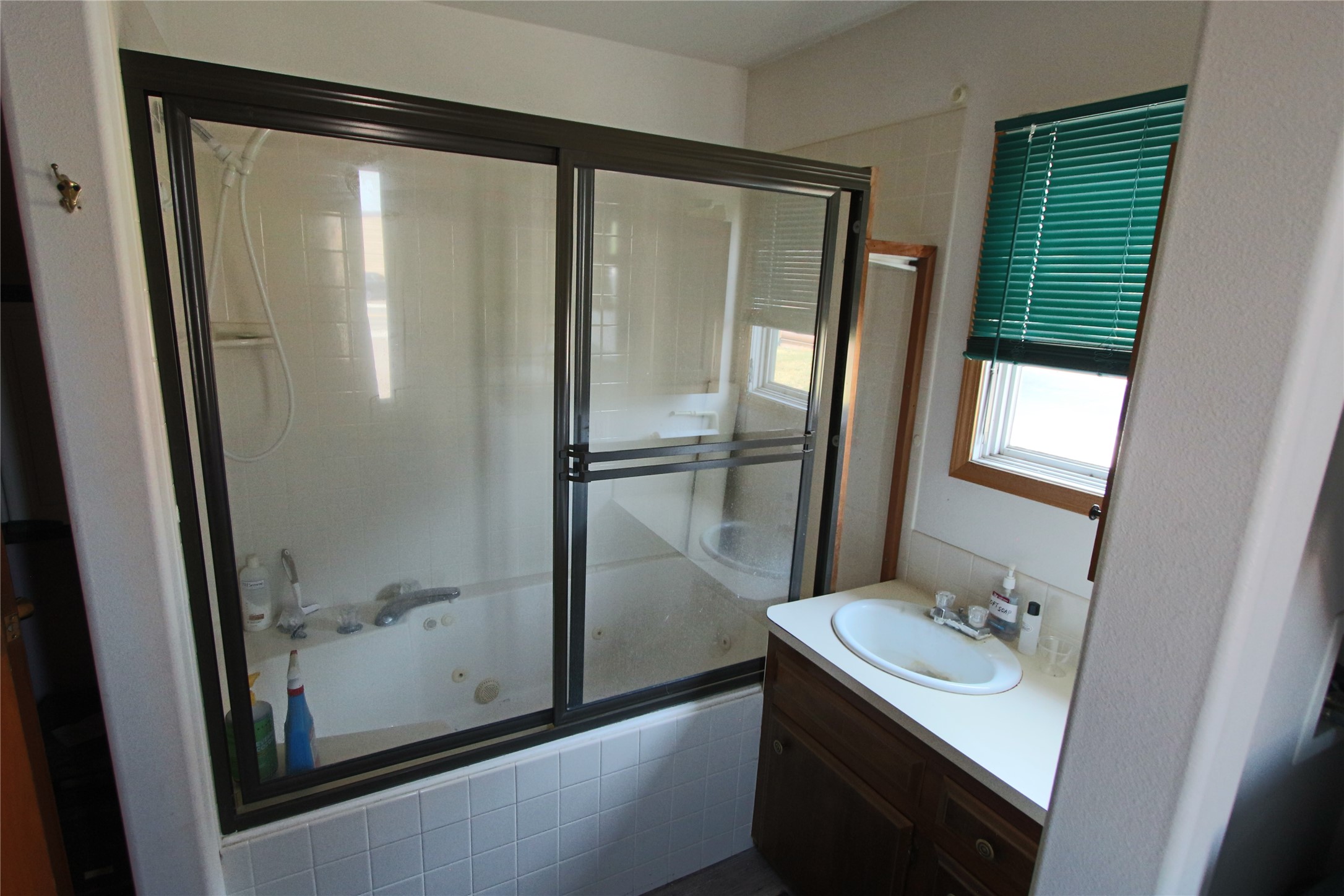 5 S Meridian Road Property Photo 13