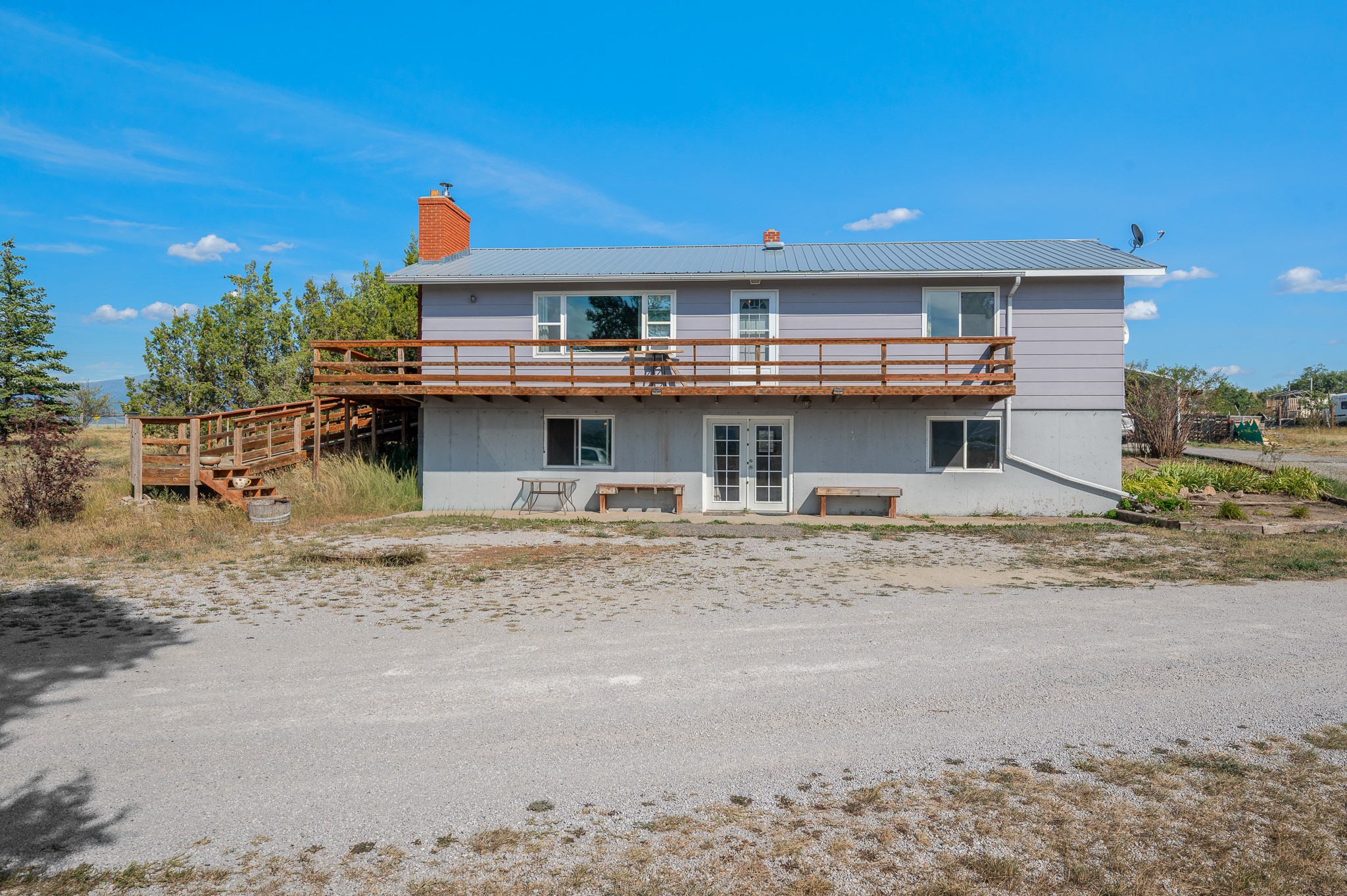 110 Us Highway 12 E Property Photo 2
