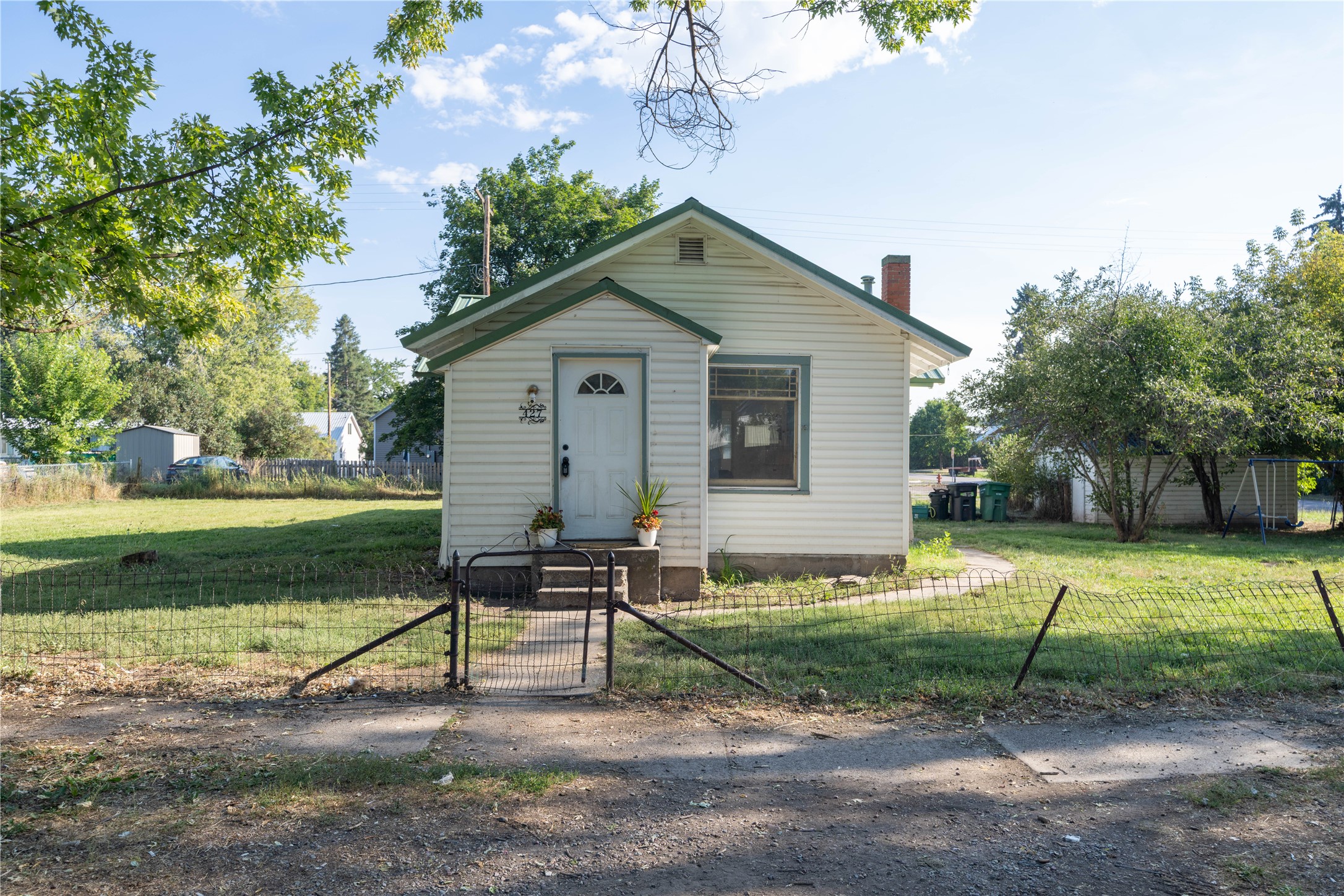 427 Buchanan Street Sw Property Photo 1