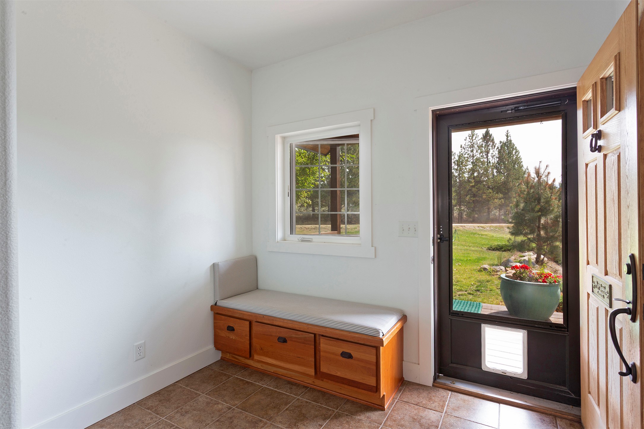 478 Higgins Lane Property Photo 11
