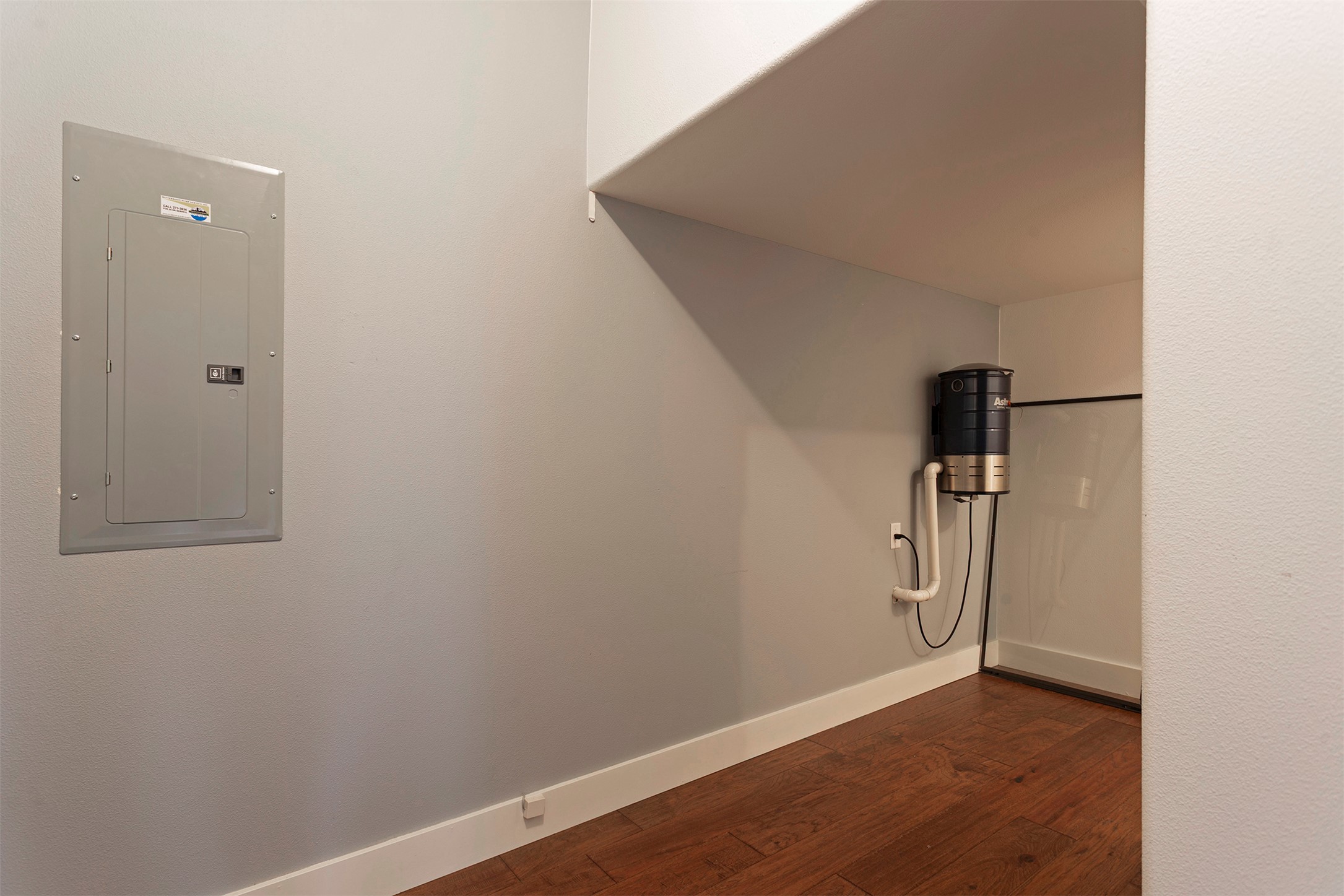 478 Higgins Lane Property Photo 17