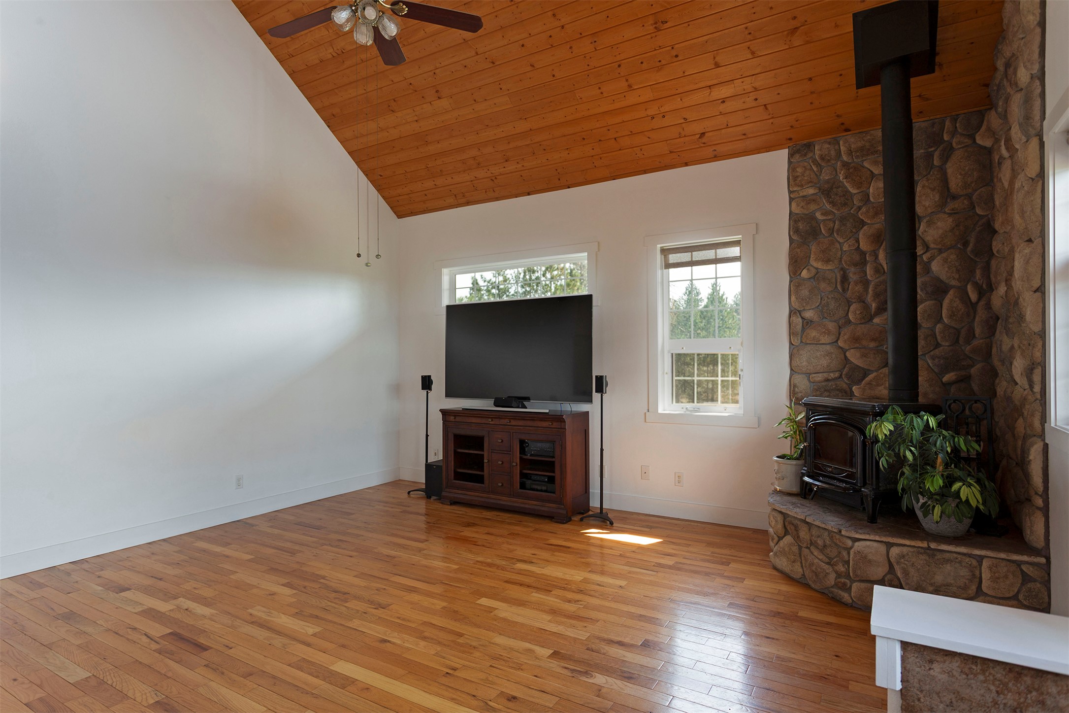 478 Higgins Lane Property Photo 20
