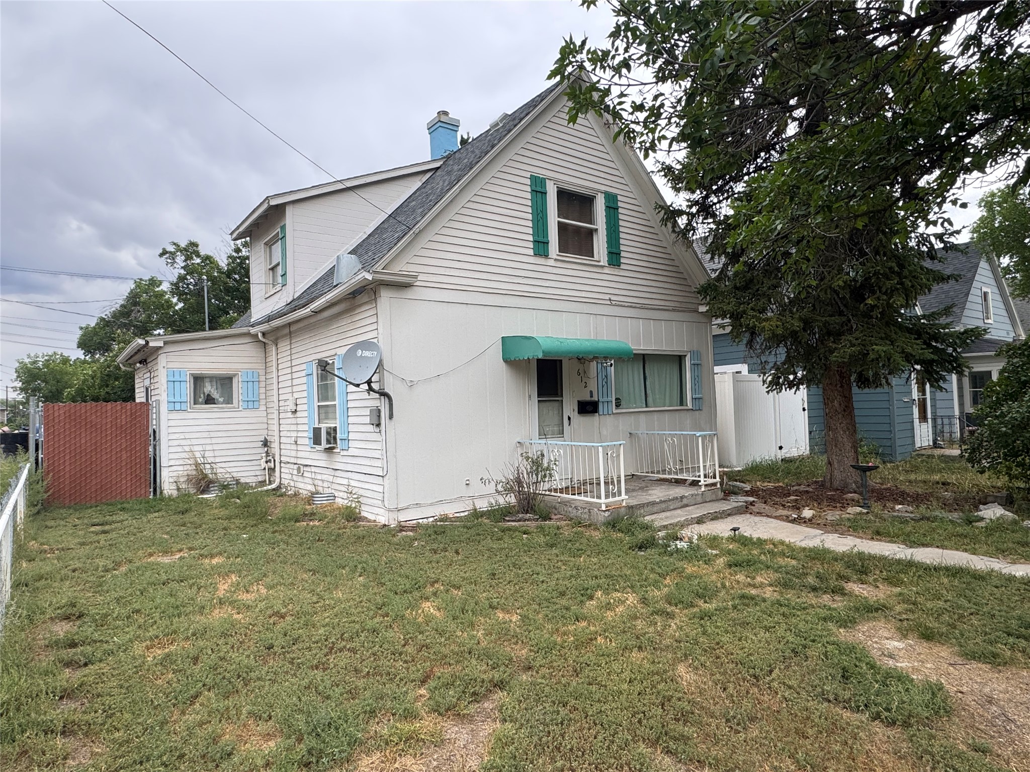 612 8th St No Property Photo 1