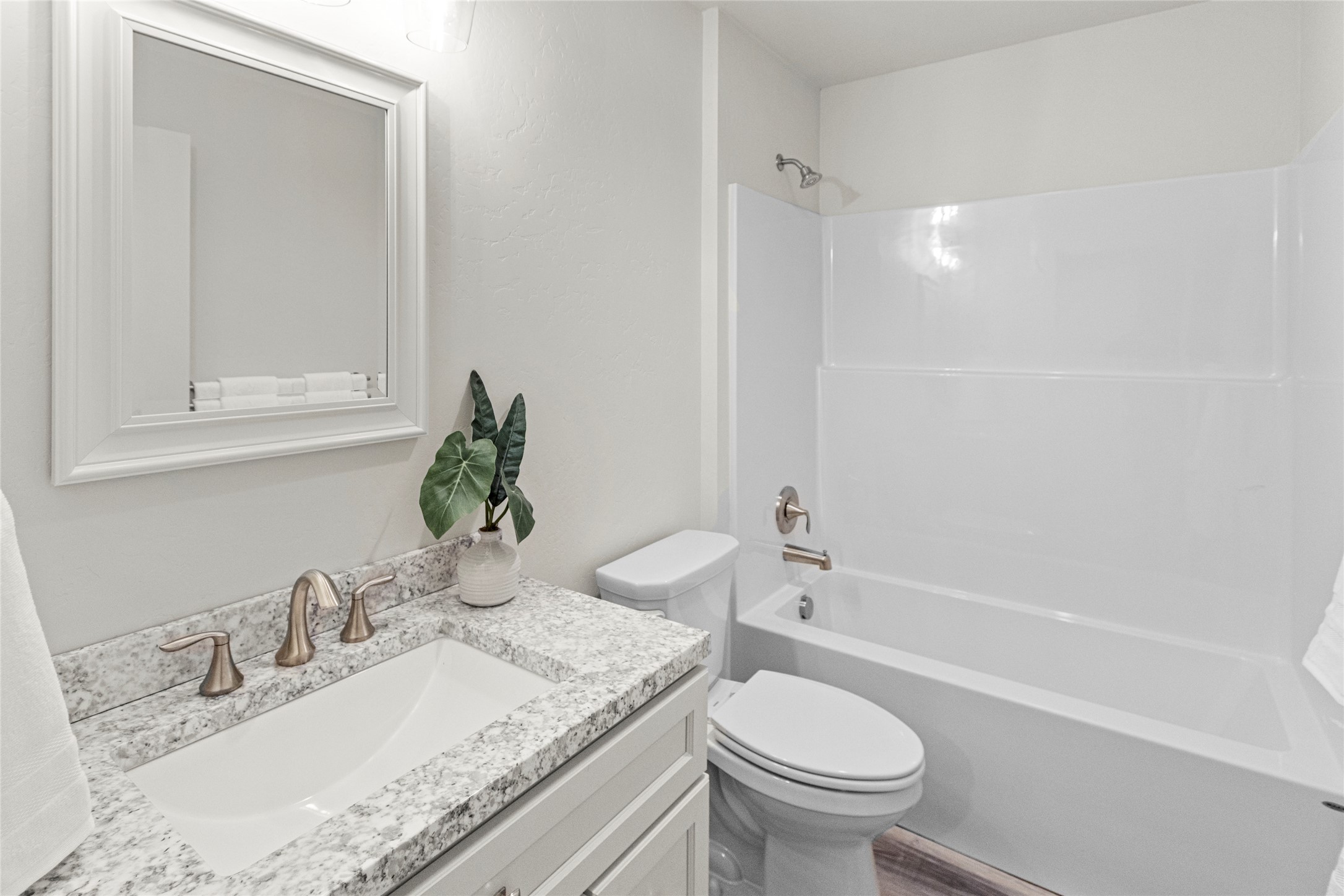 303 Waterleaf Lane Property Photo 22