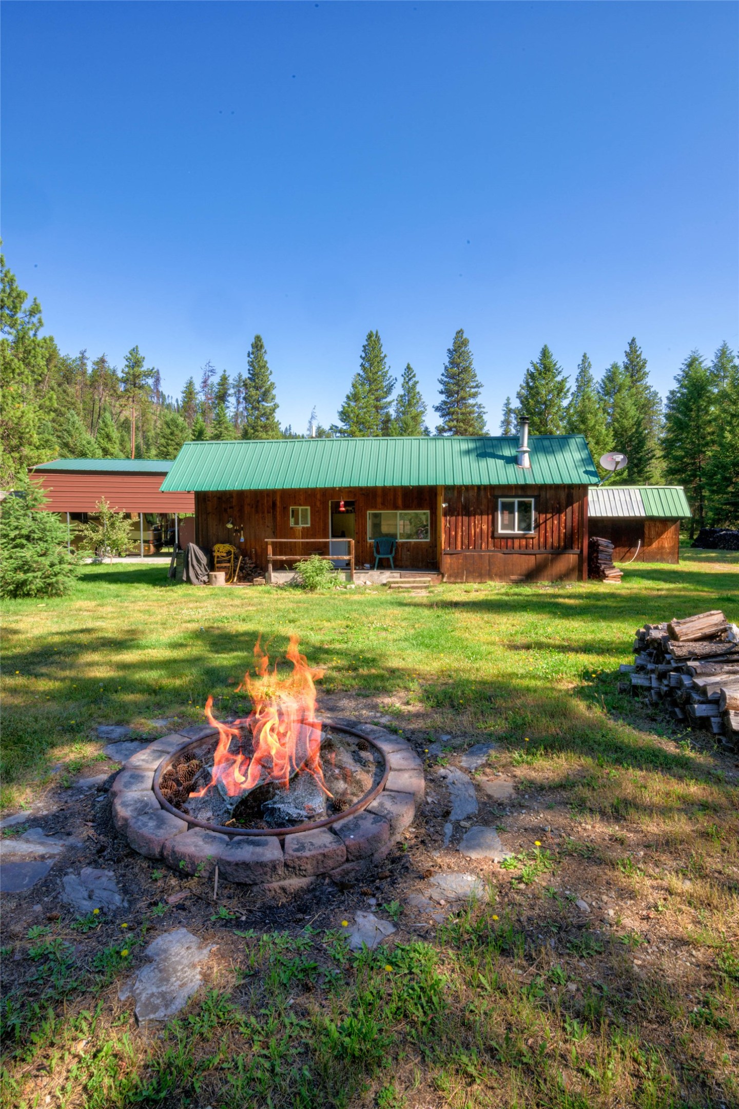 180 Cabin City Loop Property Photo 1