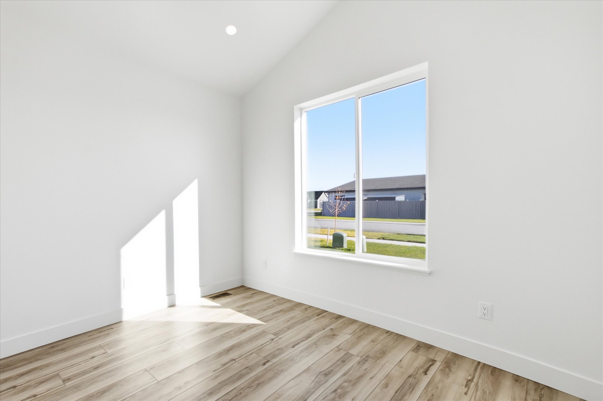 228 Northridge Way Property Photo 16