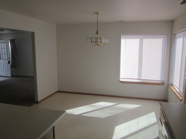 2000 & 2002 Greatview Drive Property Photo 9
