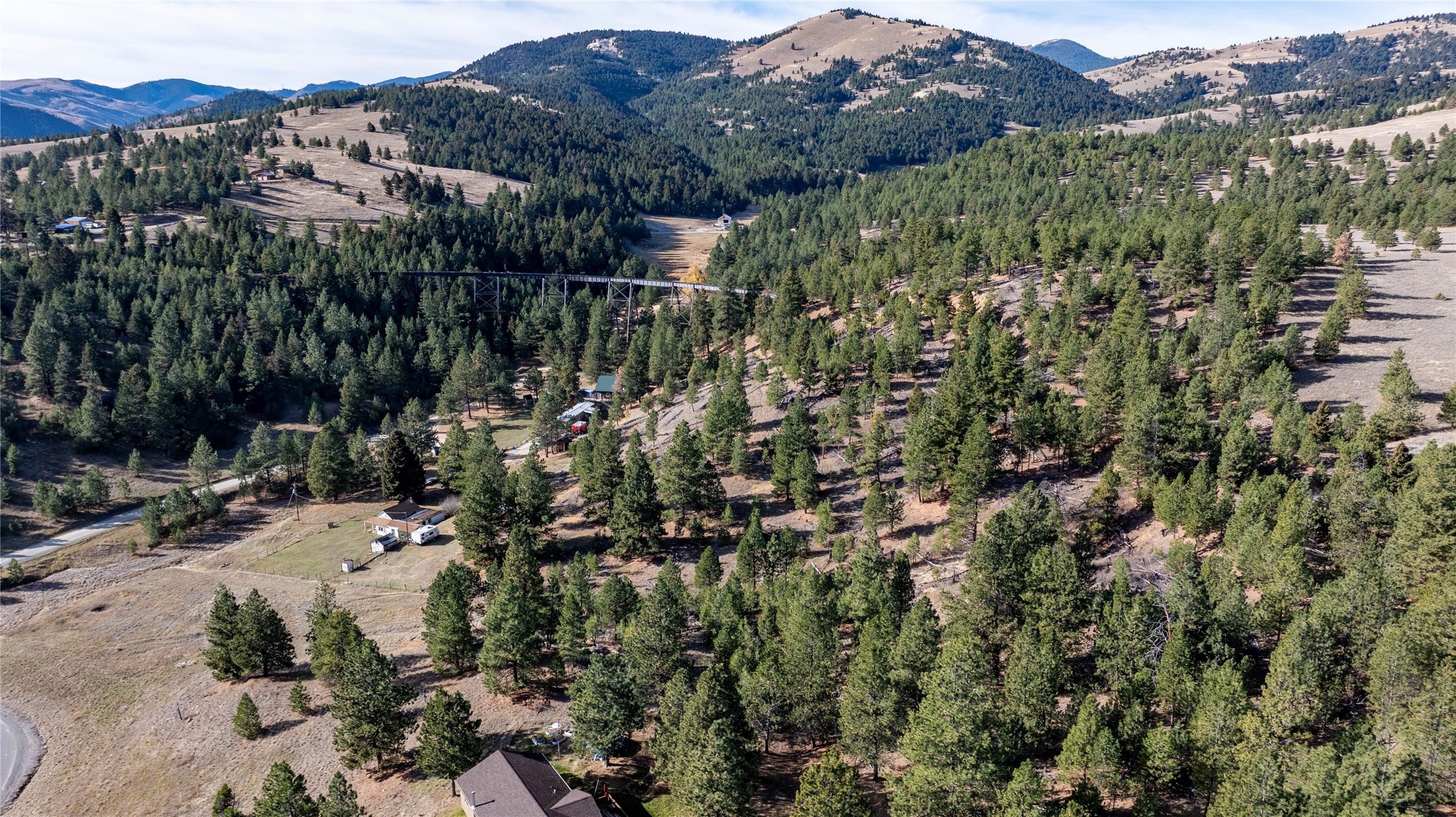 87 Meadowlark Trail Property Photo 1