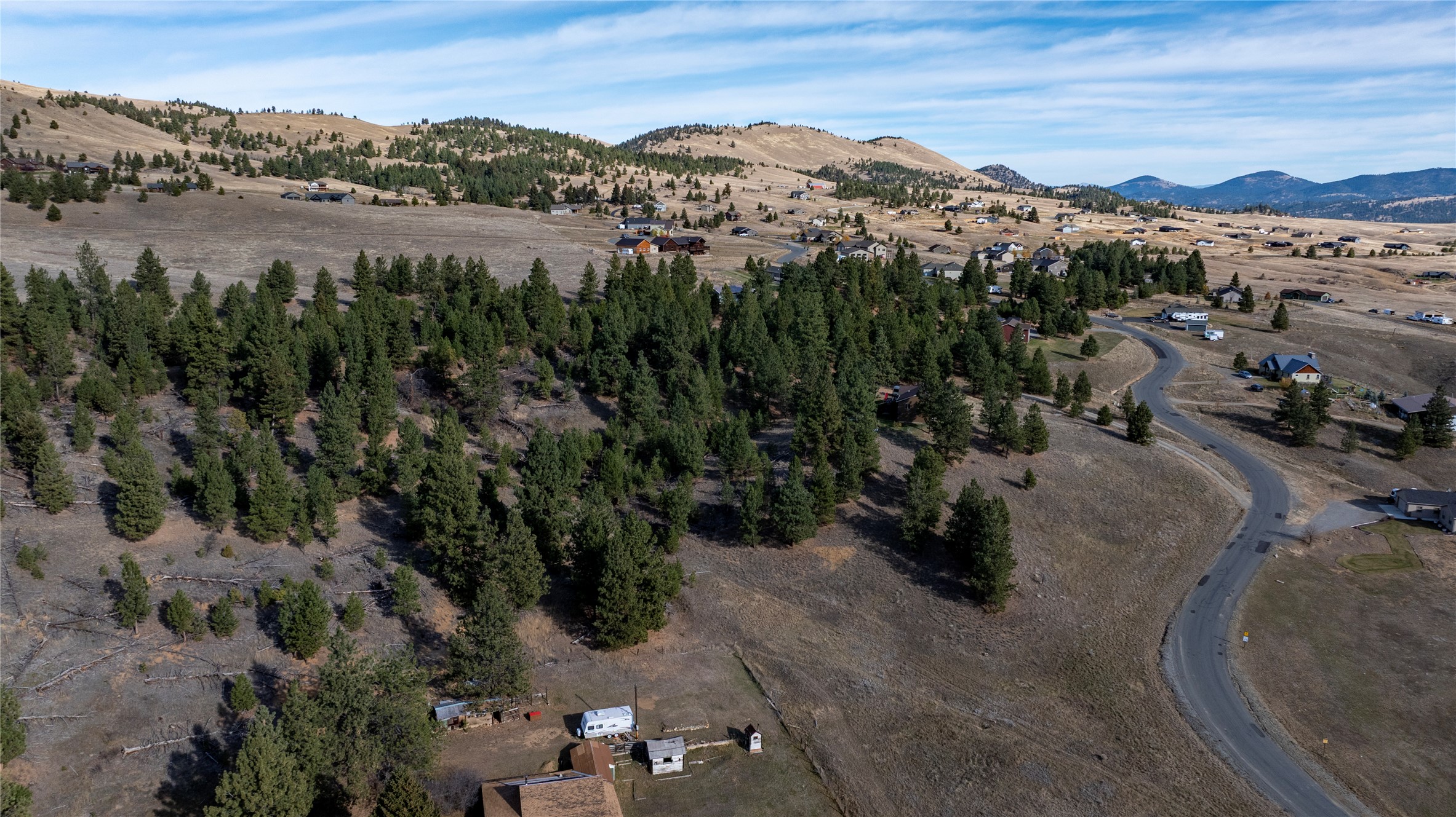 87 Meadowlark Trail Property Photo 4