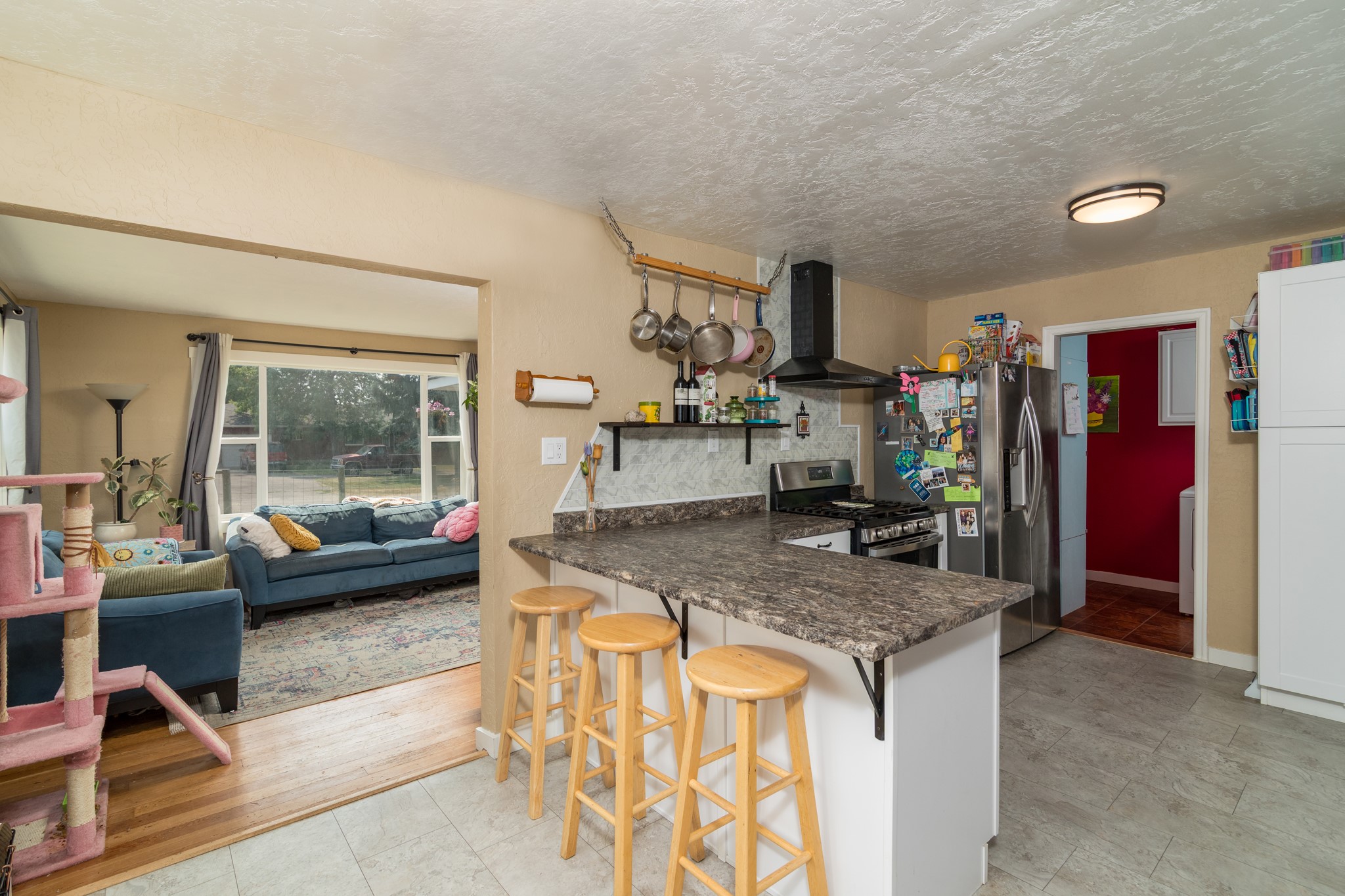 204 South Avenue Property Photo 3