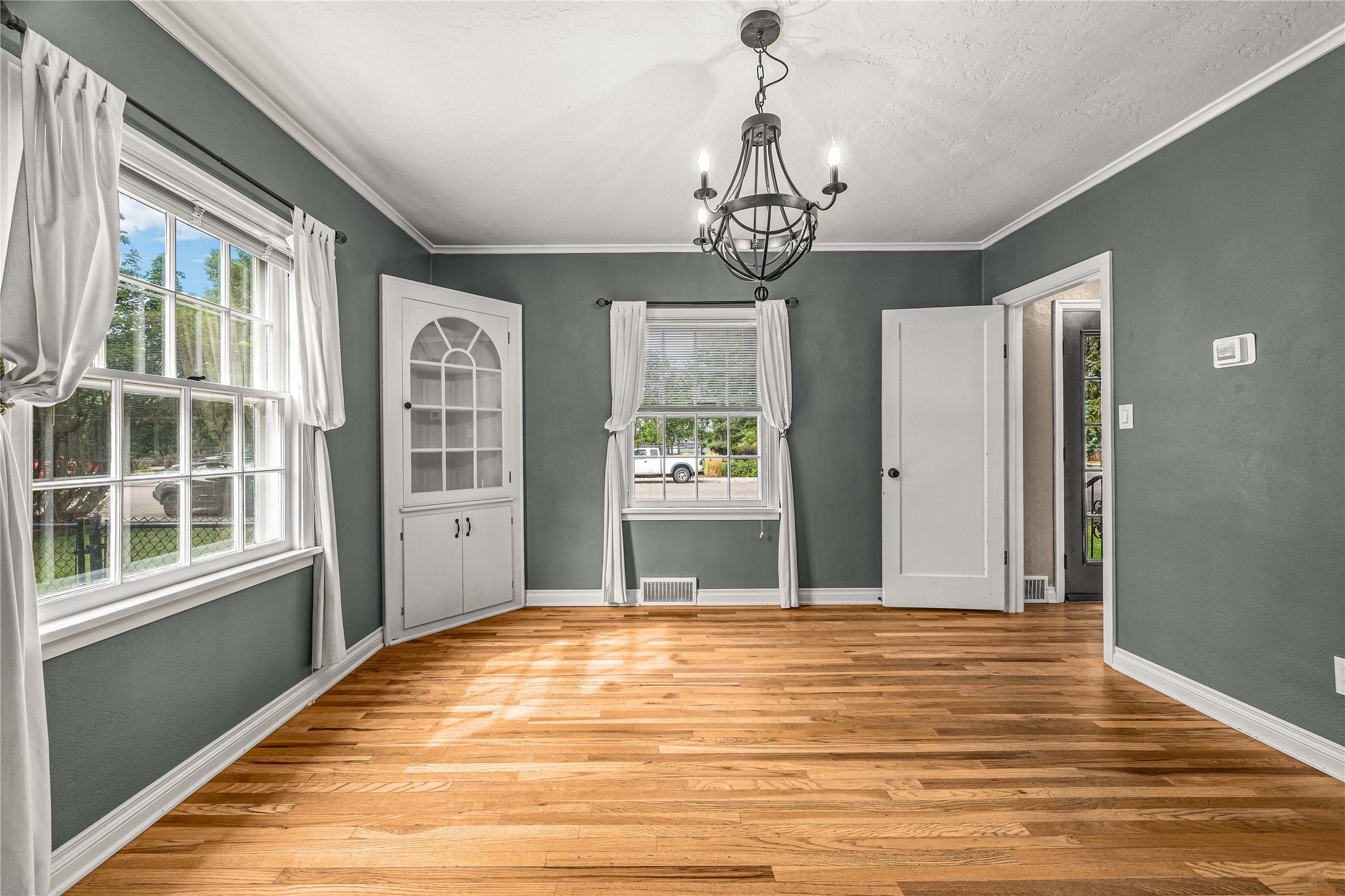 665 Woodworth Avenue Property Photo 12