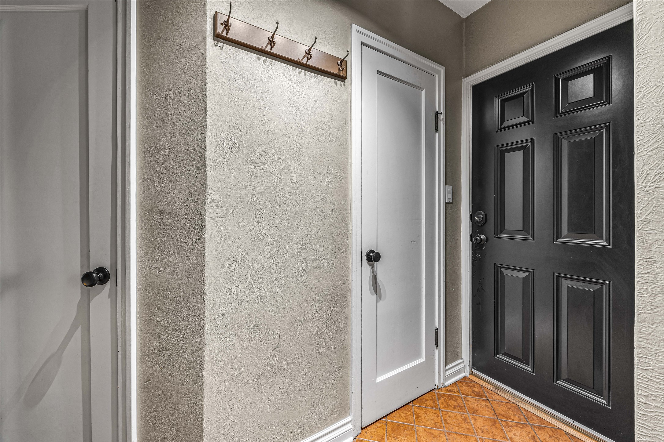 665 Woodworth Avenue Property Photo 18