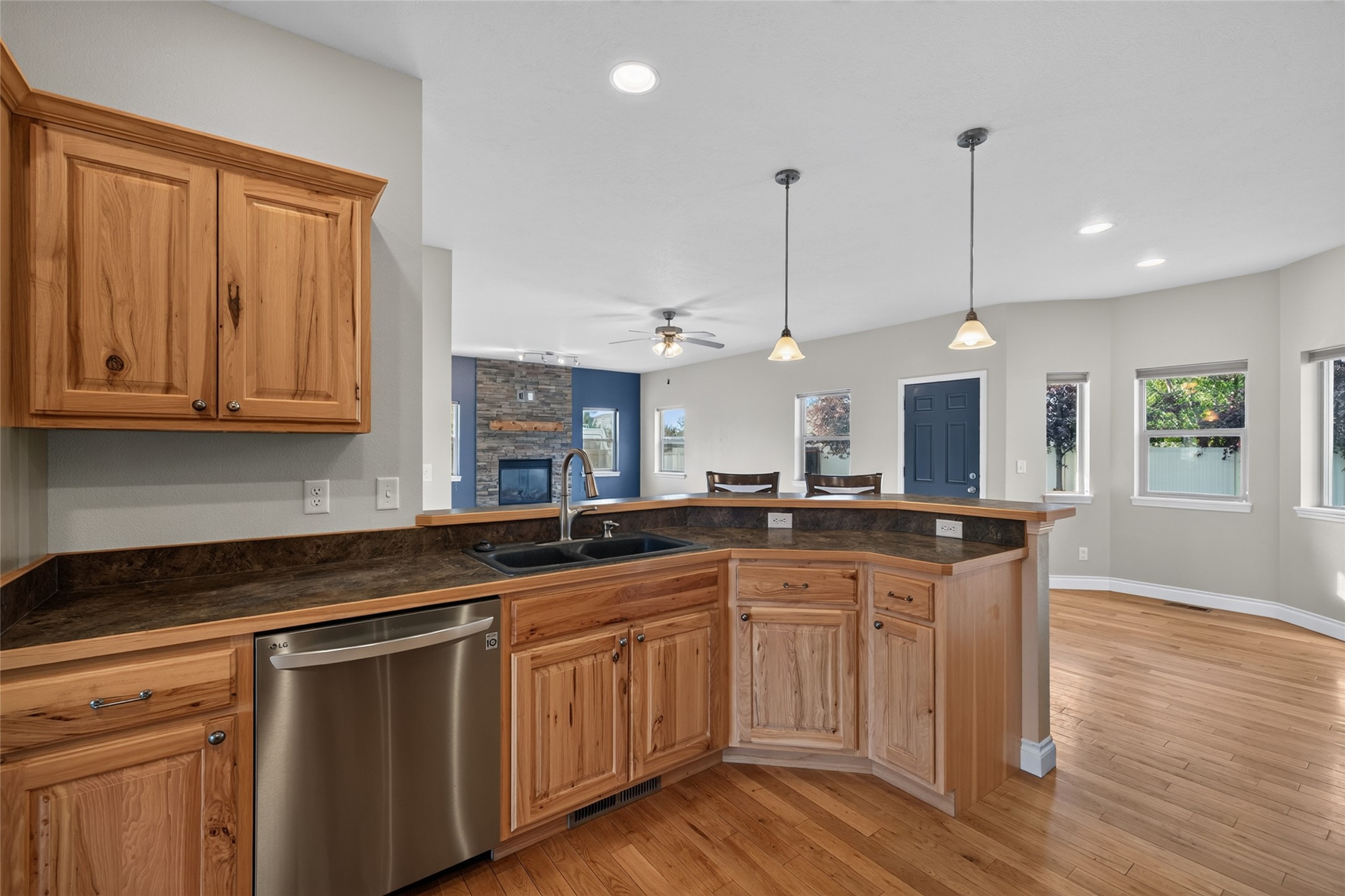 835 Cap Road Property Photo 16