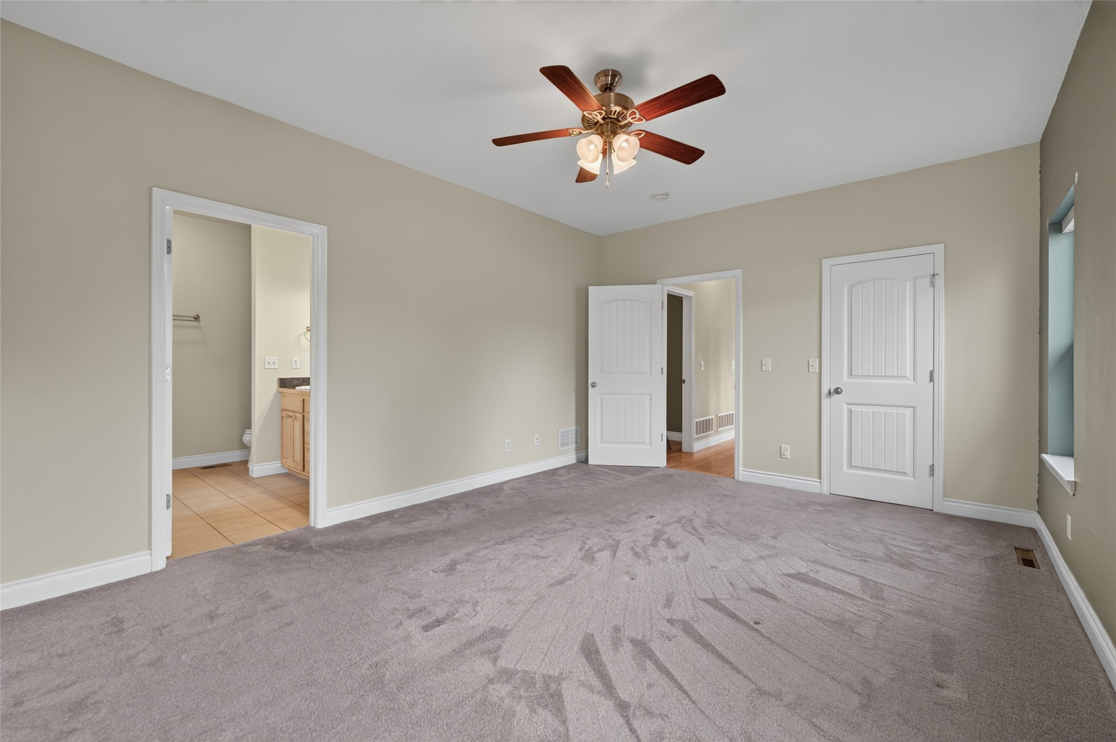 835 Cap Road Property Photo 25