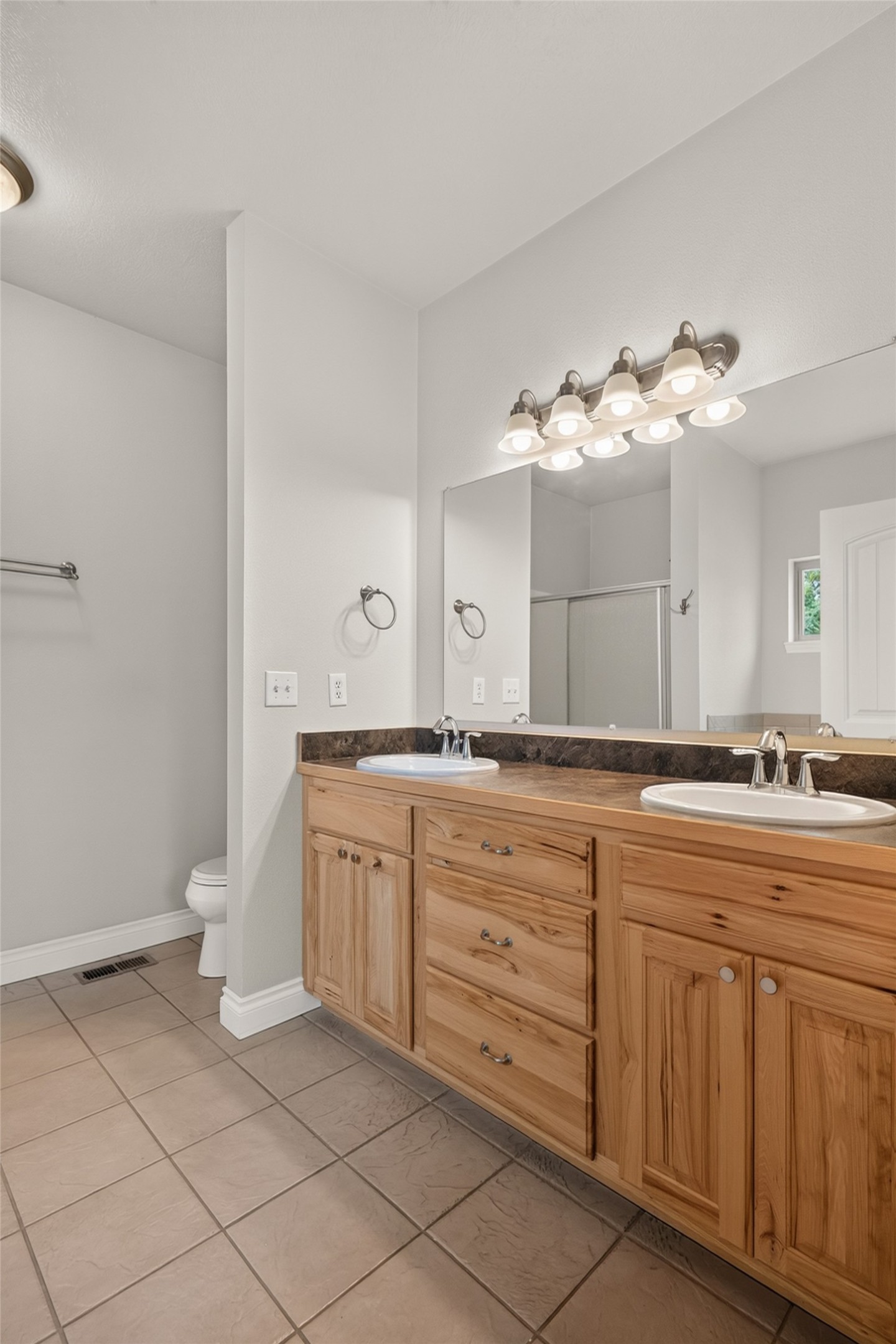 835 Cap Road Property Photo 27