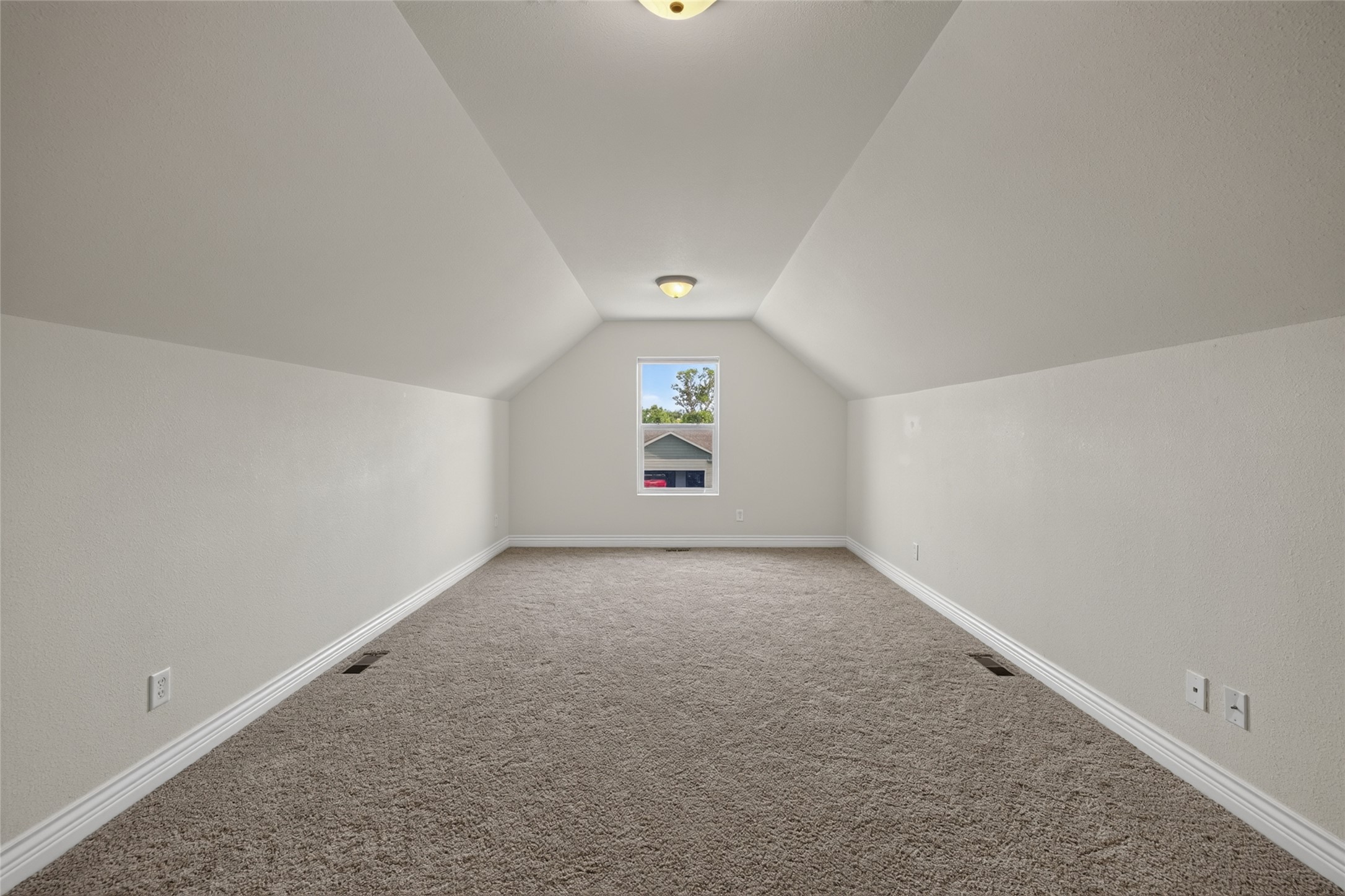 835 Cap Road Property Photo 39