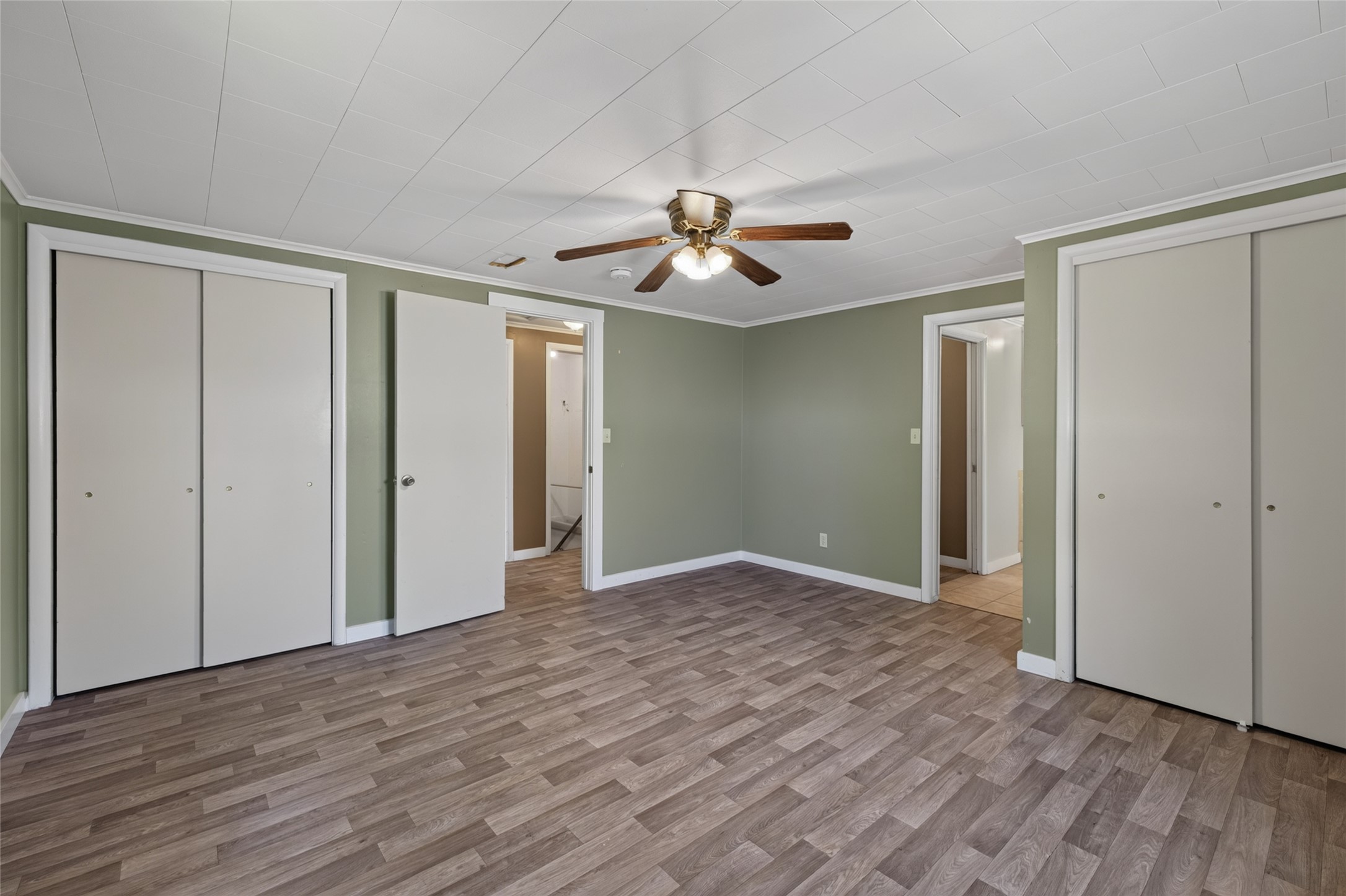 326 Pine Street Property Photo 16