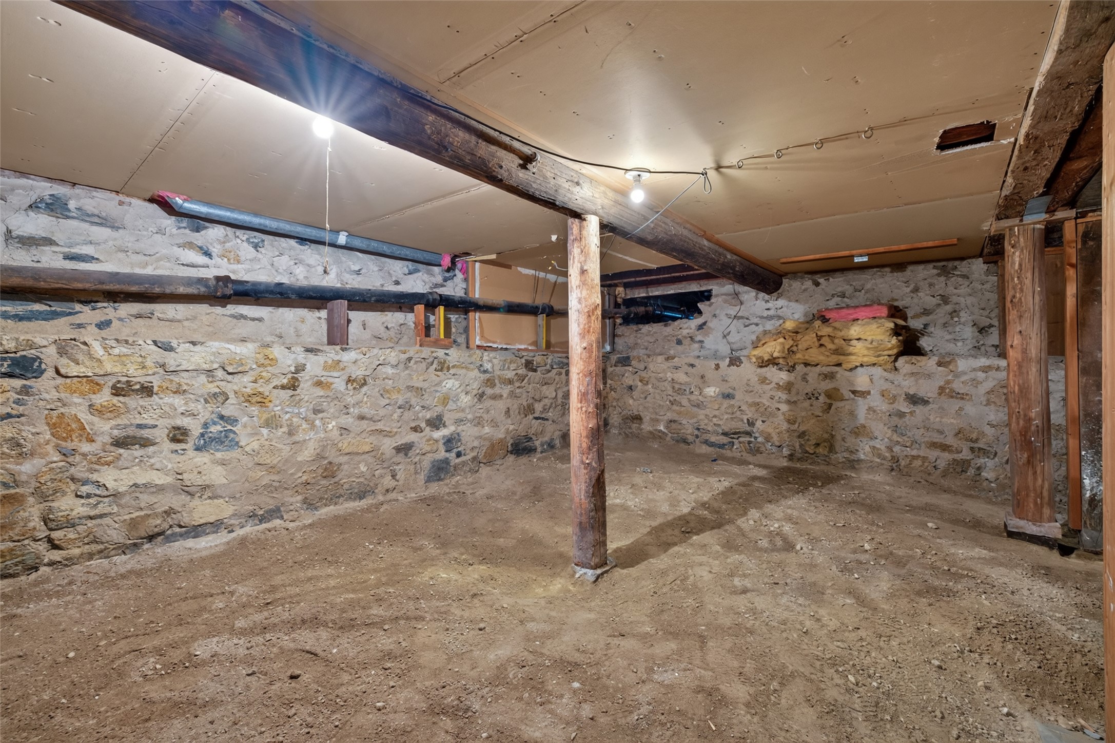 326 Pine Street Property Photo 22