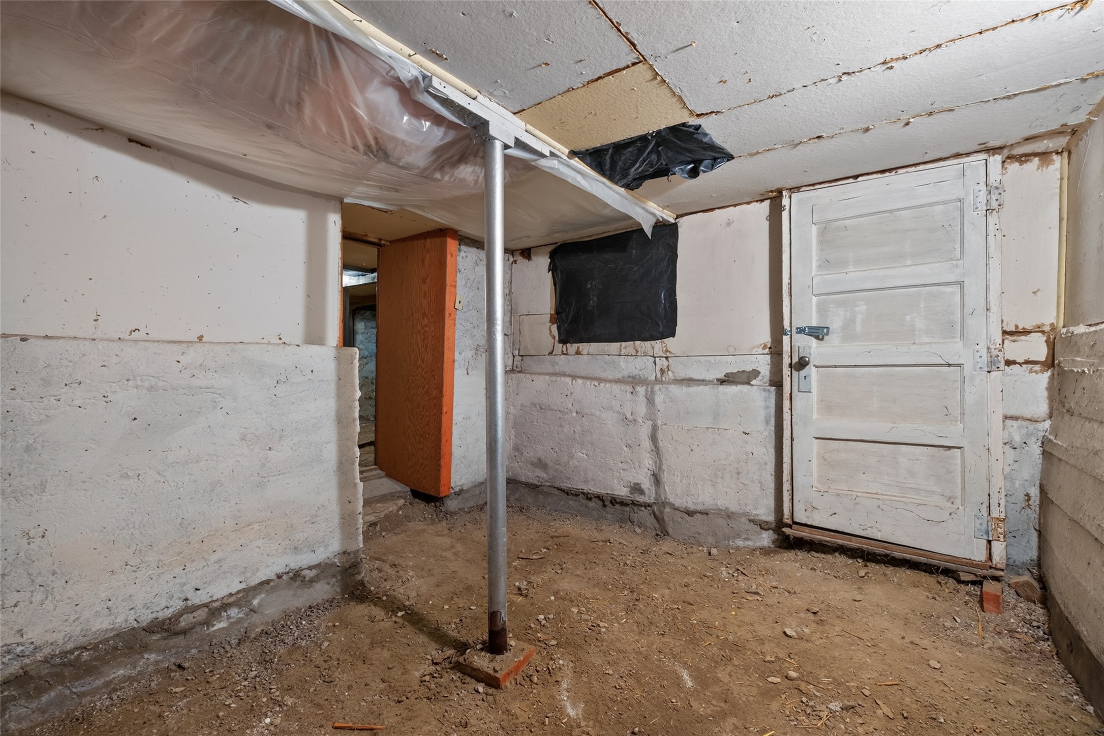 326 Pine Street Property Photo 26
