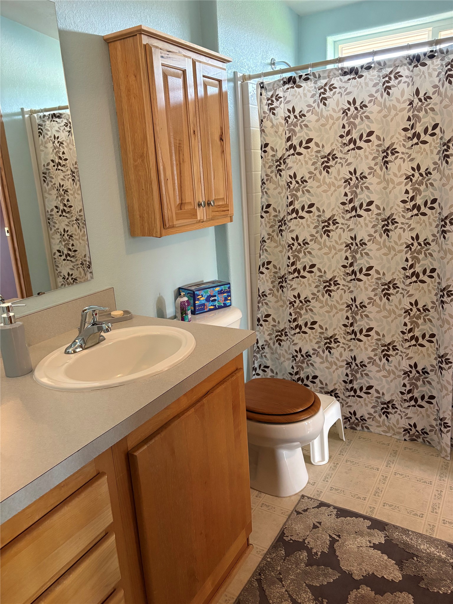 2424 Loyd Drive Property Photo 5