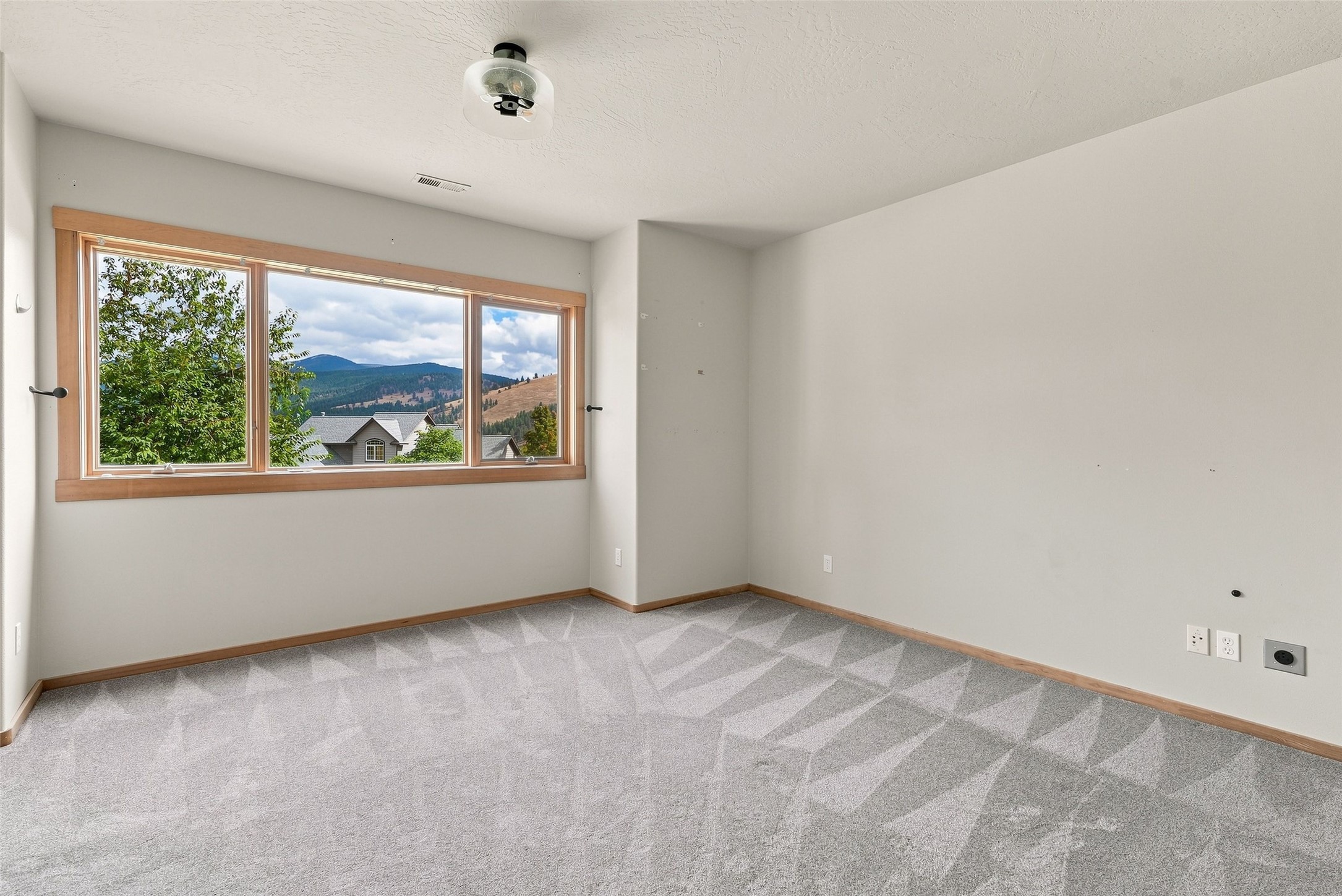 5807 Prospect Drive Property Photo 51