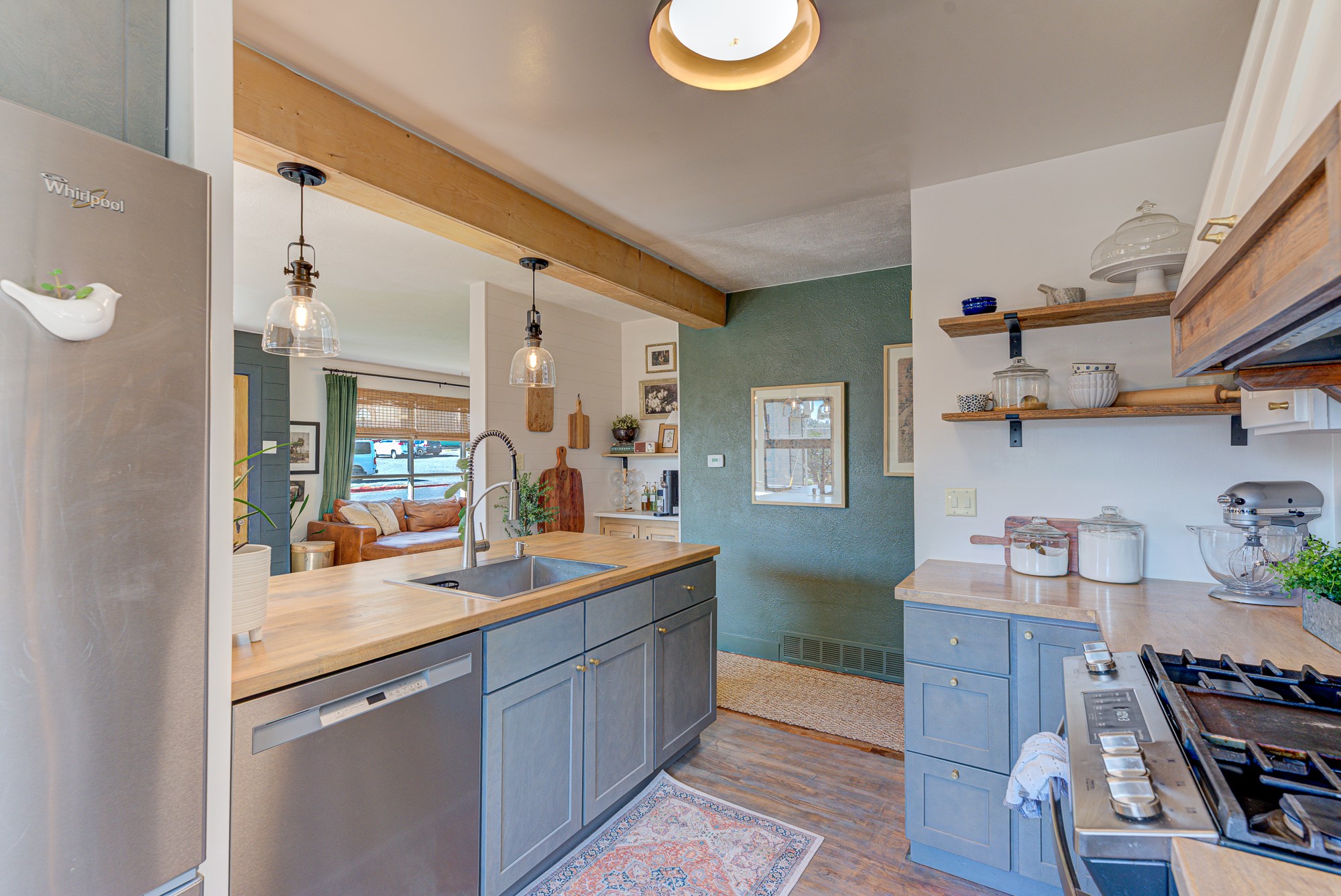 106 Stuart Street Property Photo 14