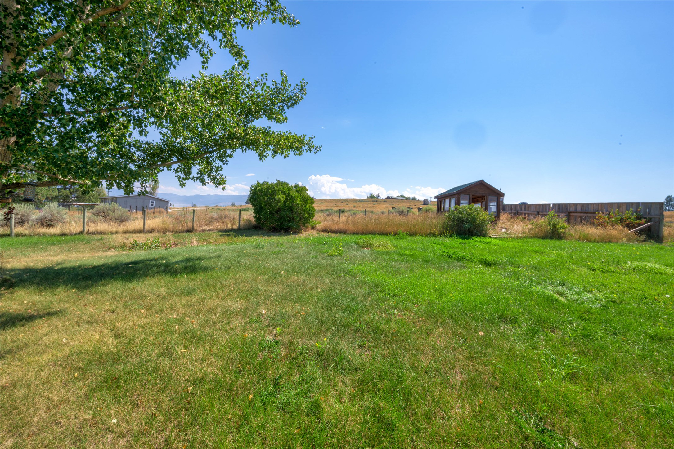 4044 Illinois Bench Road Property Photo 13