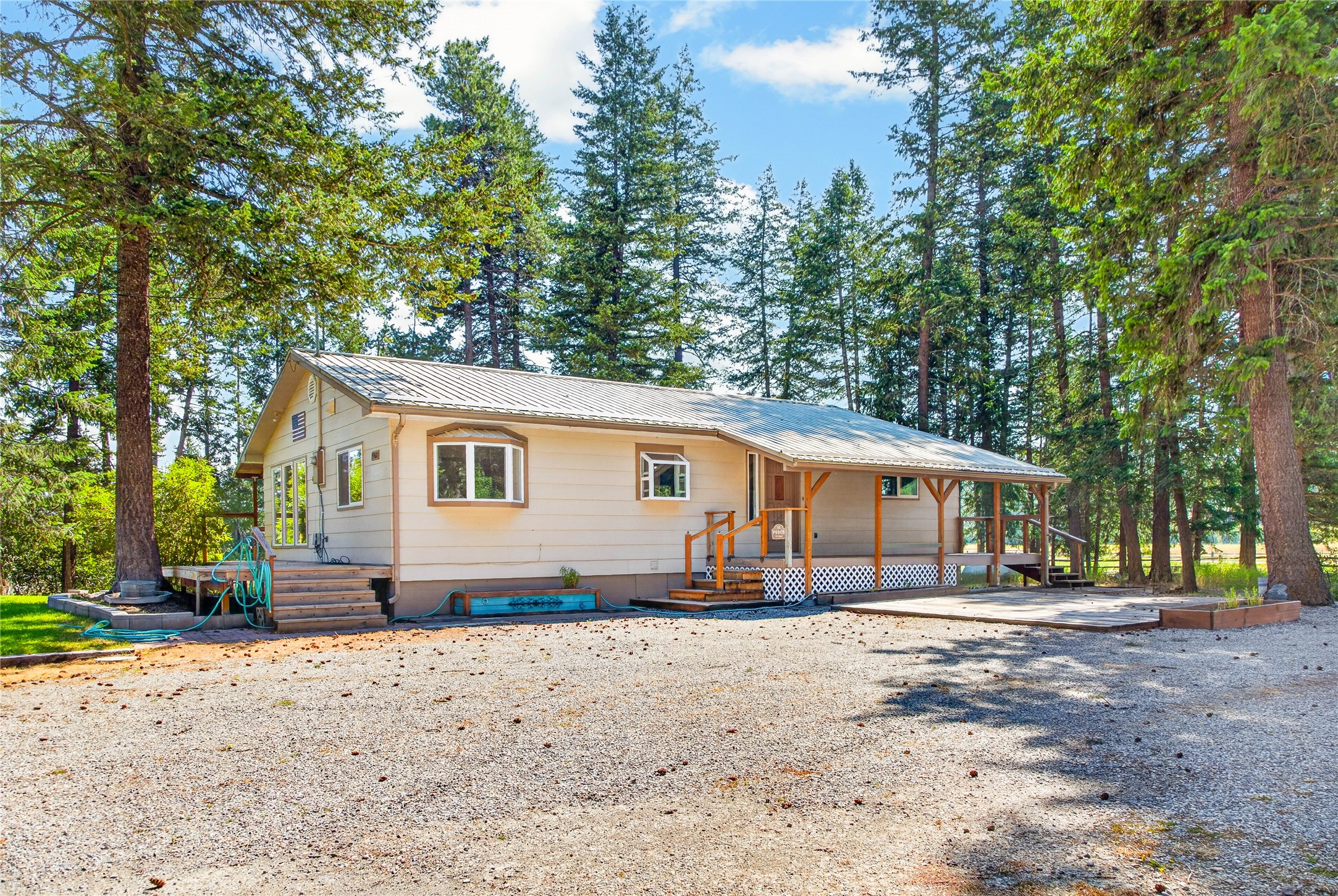 4960 Whitefish Stage Road Property Photo 2
