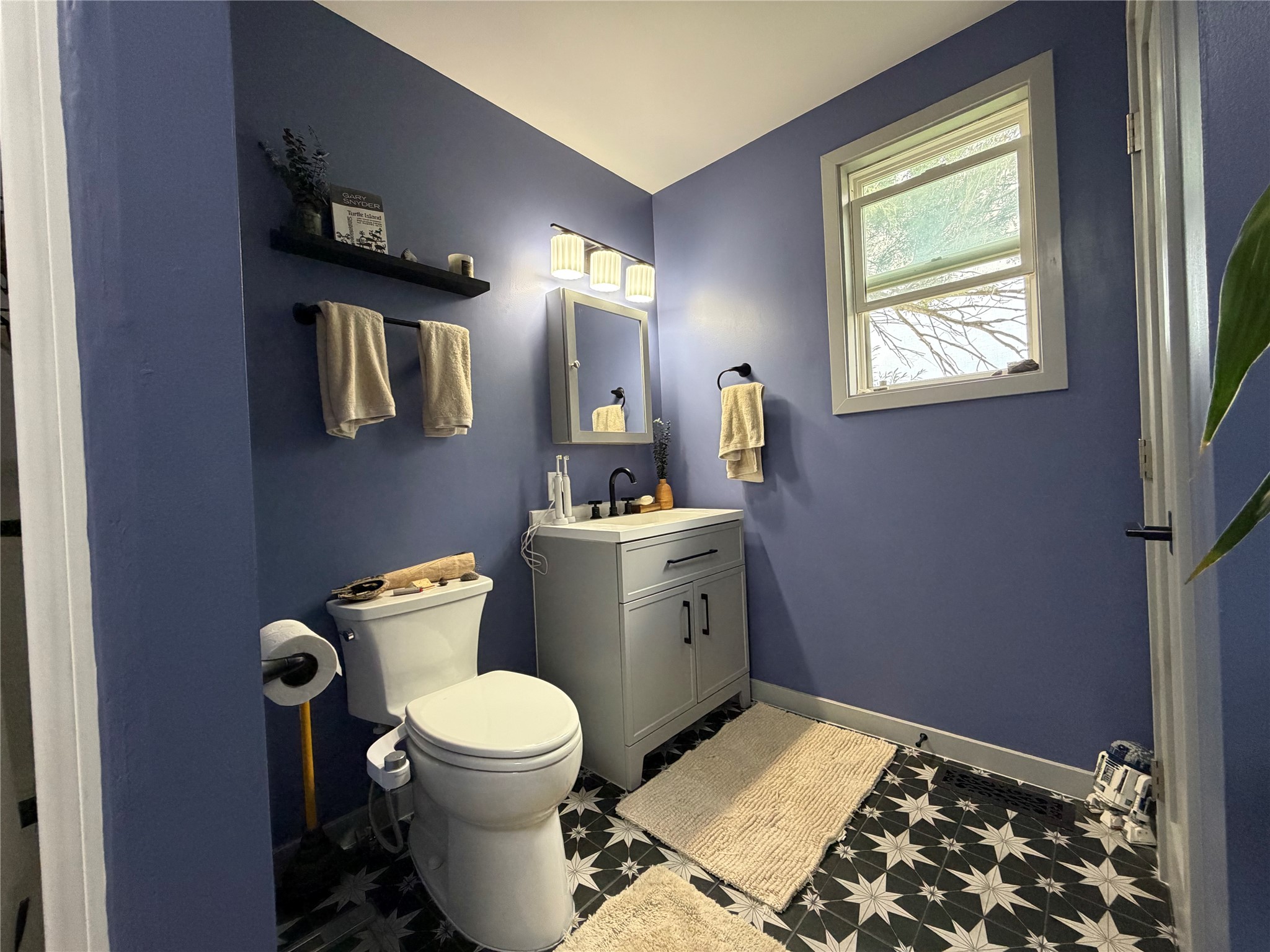 310 Main Street Property Photo 14