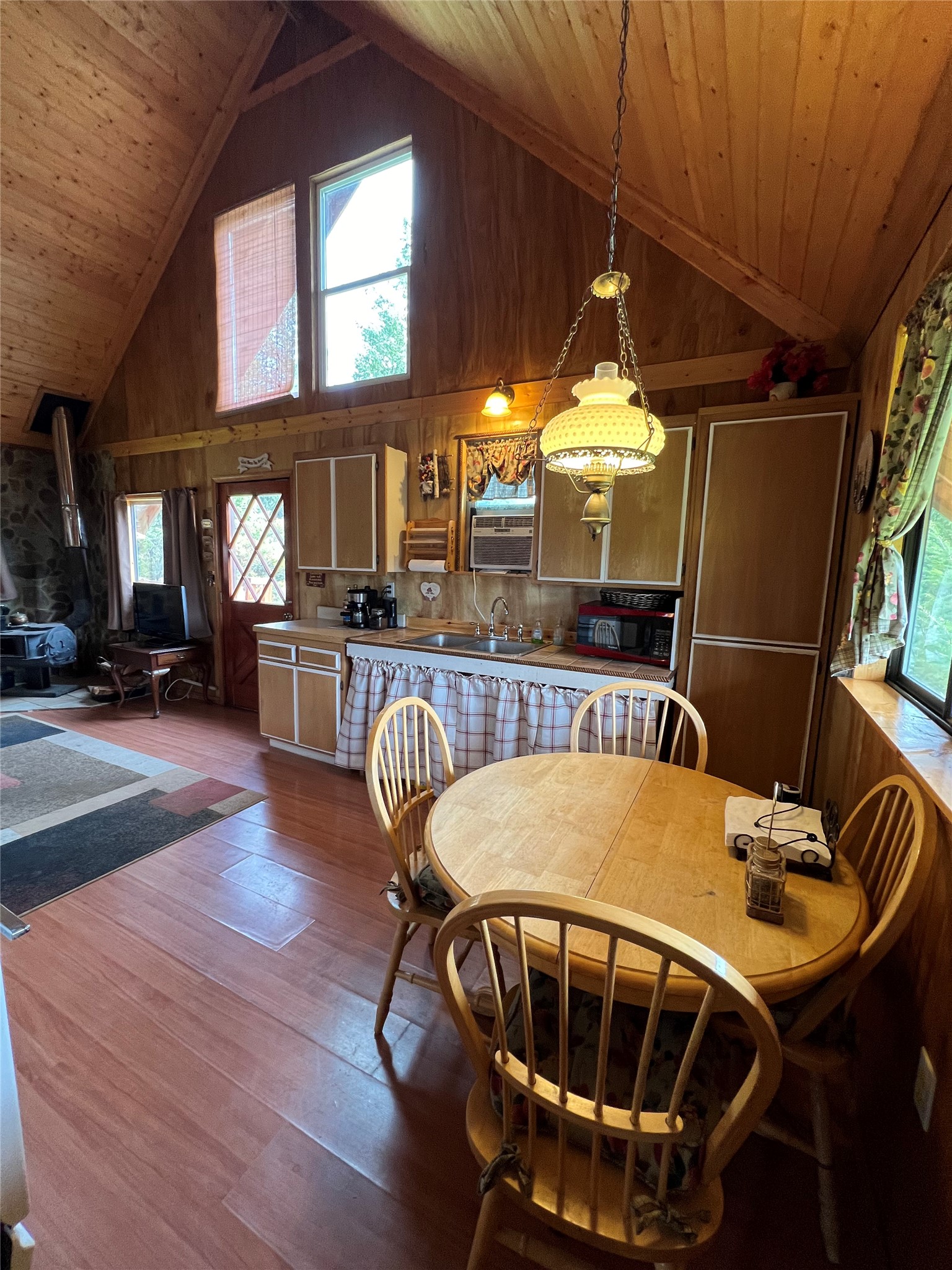 347 Soaring Eagle Trail Property Photo 33