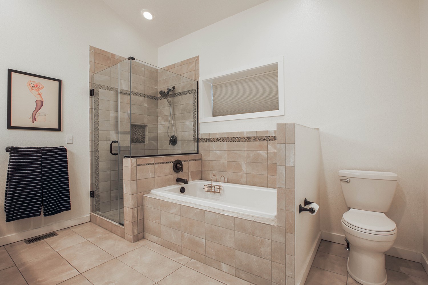 308 E 3rd Avenue E Property Photo 34