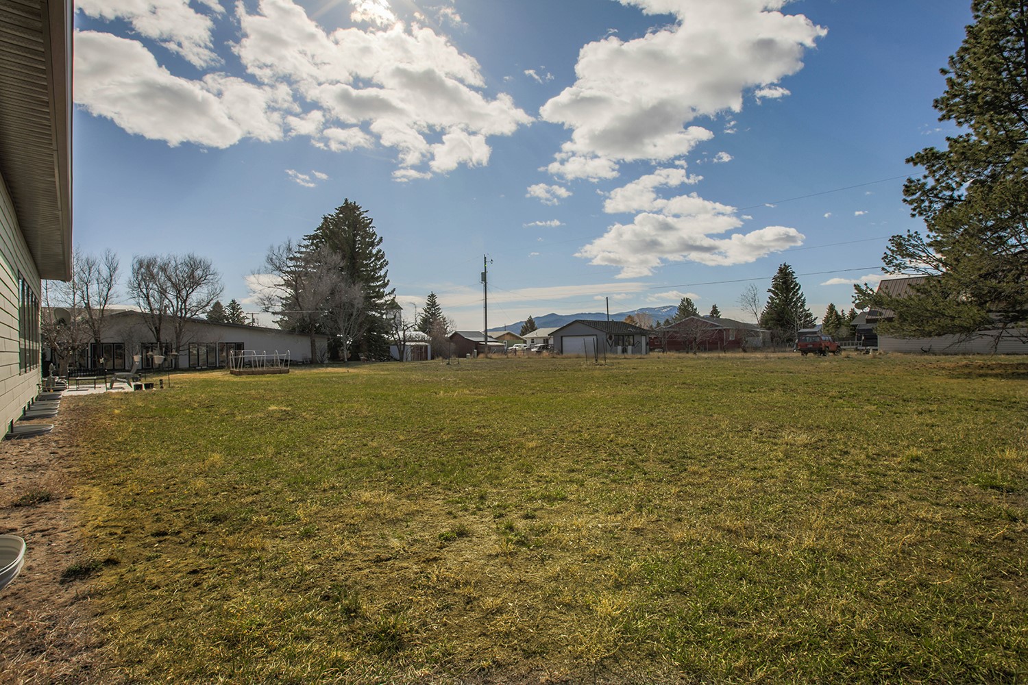 308 E 3rd Avenue E Property Photo 73