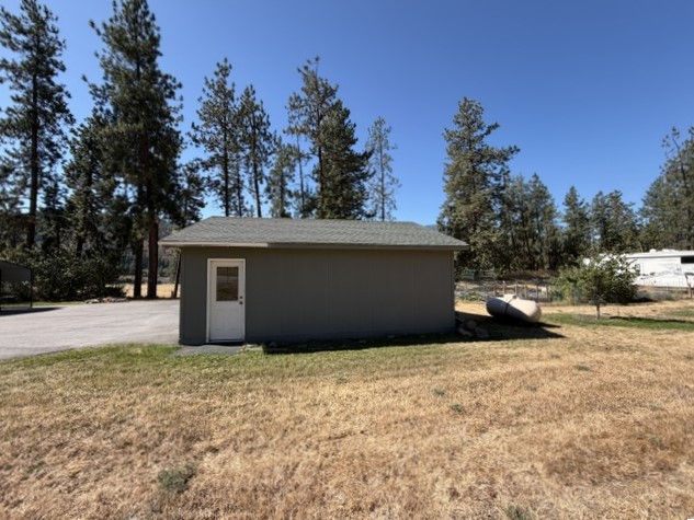 1997 Mullan Road W Property Photo 58