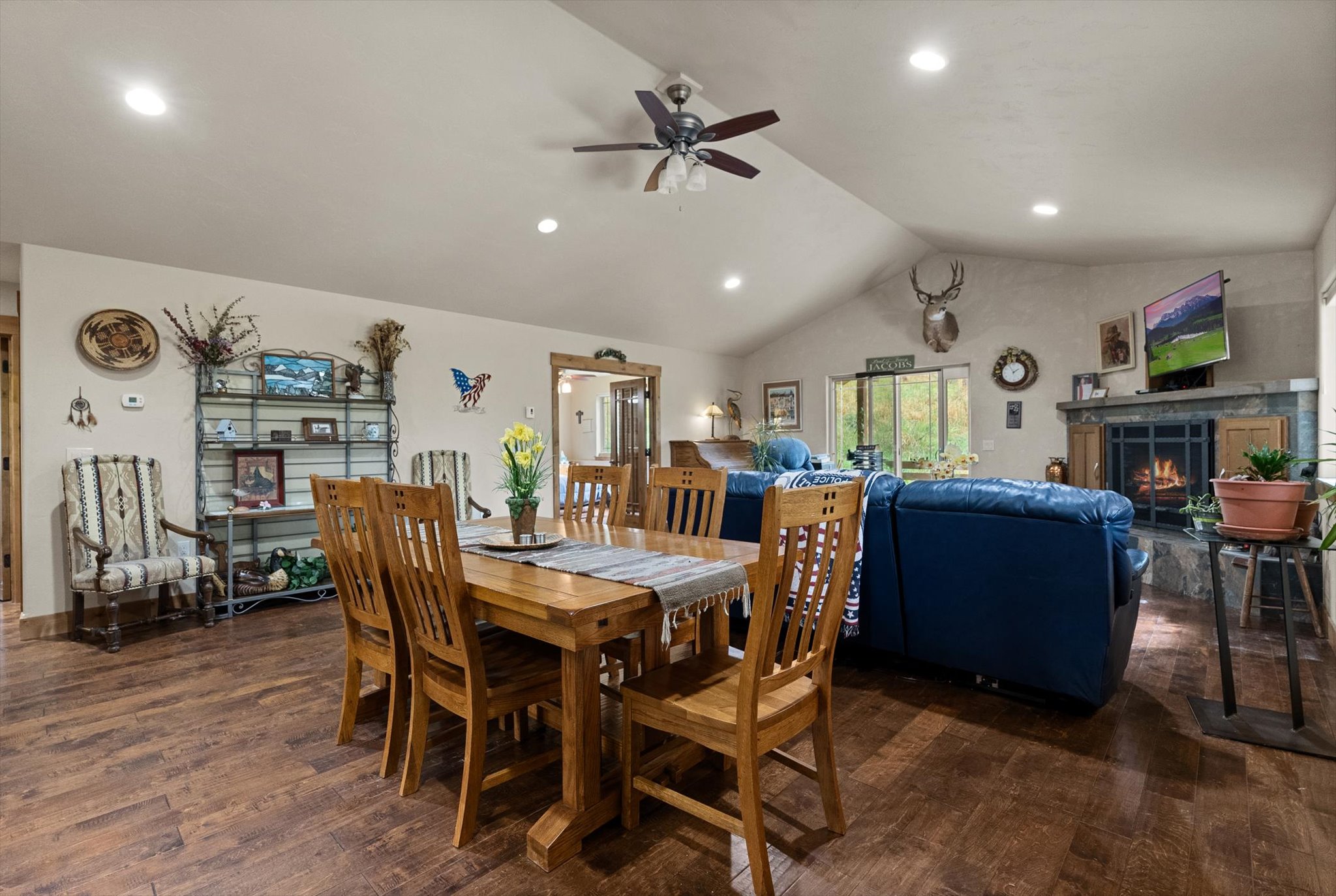 43 Peaceful Court Property Photo 12