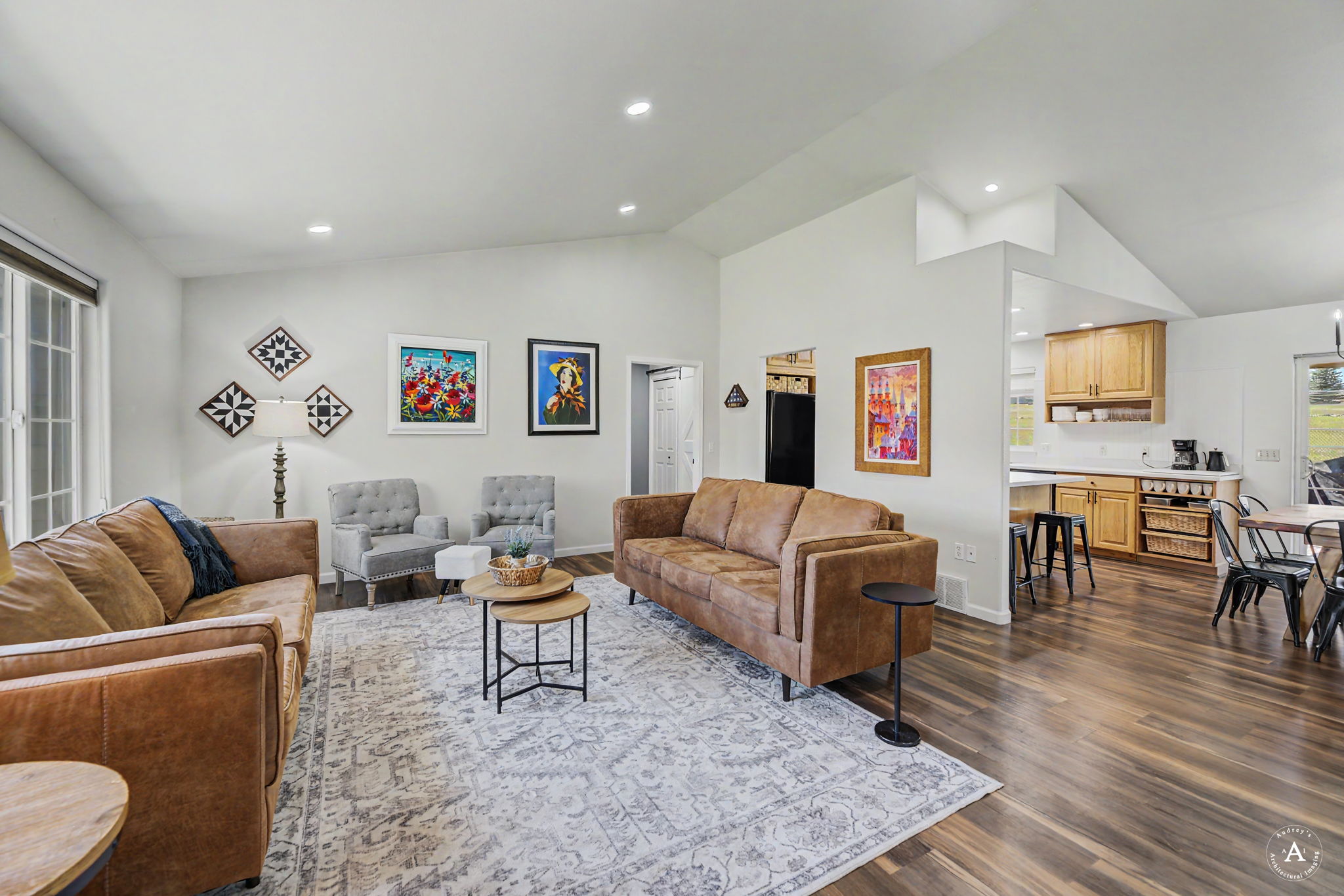 14 Cedar Waxwing Court Property Photo 7