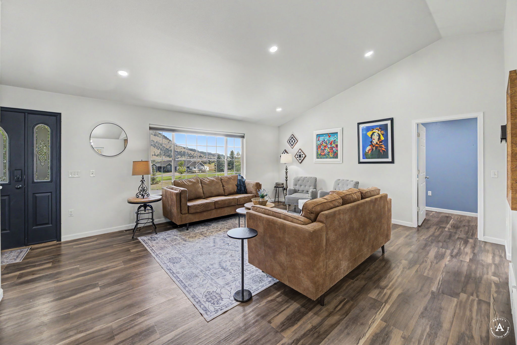 14 Cedar Waxwing Court Property Photo 8