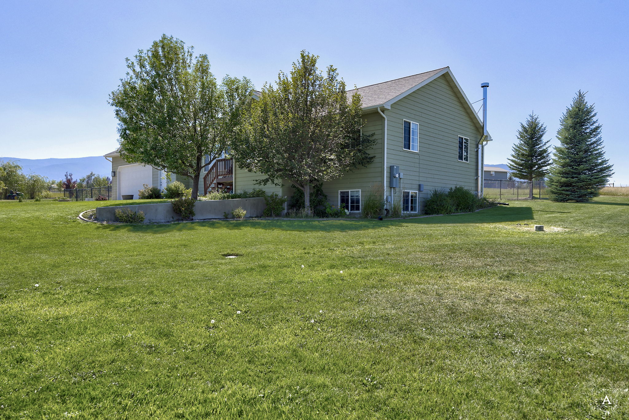 14 Cedar Waxwing Court Property Photo 44