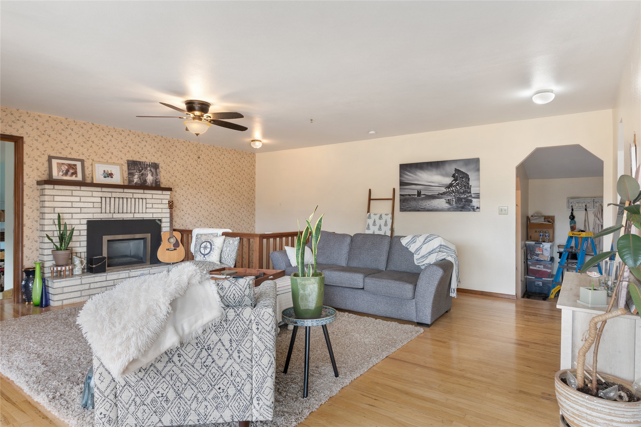 3676 Silverthorn Drive Property Photo 8