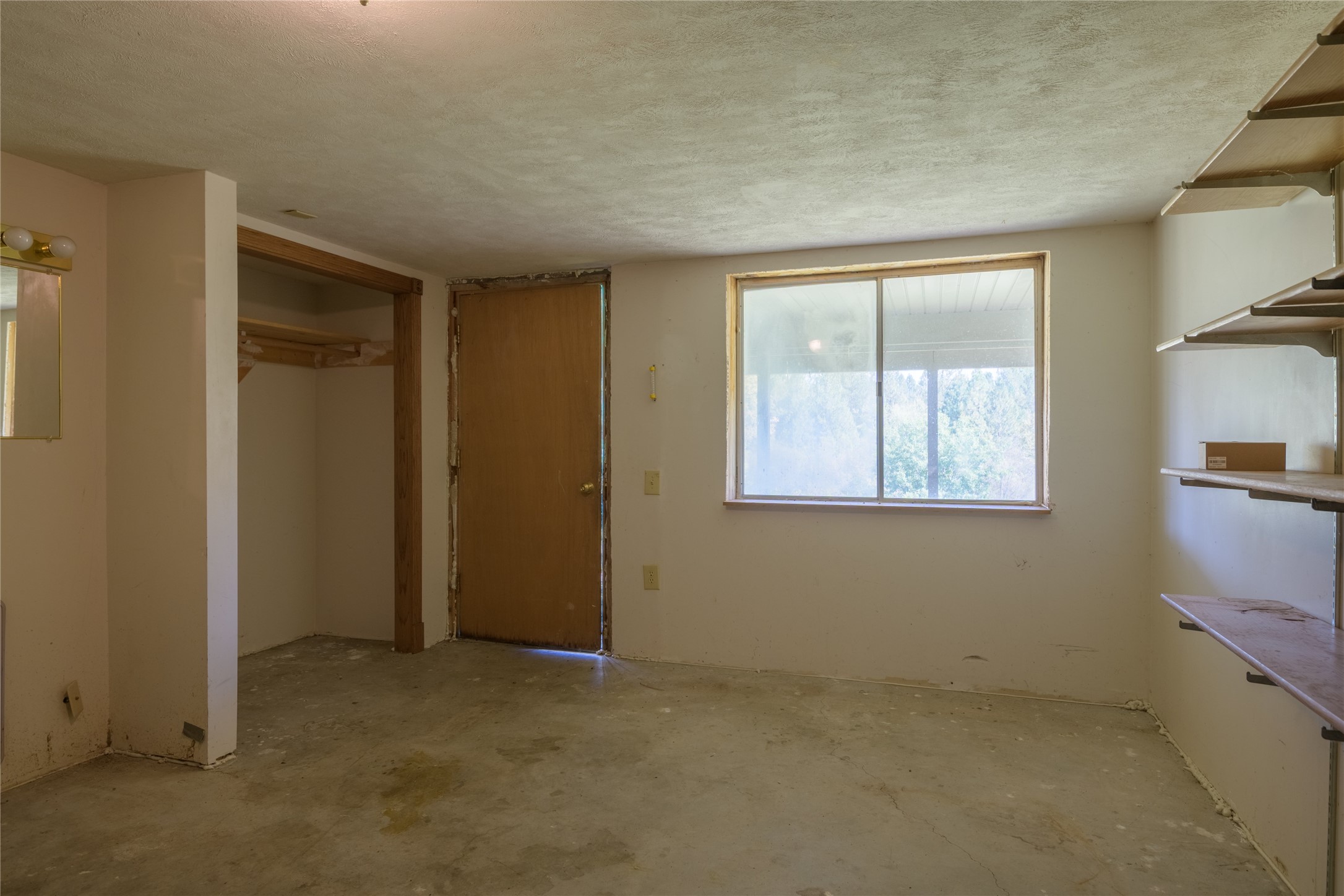 3676 Silverthorn Drive Property Photo 31