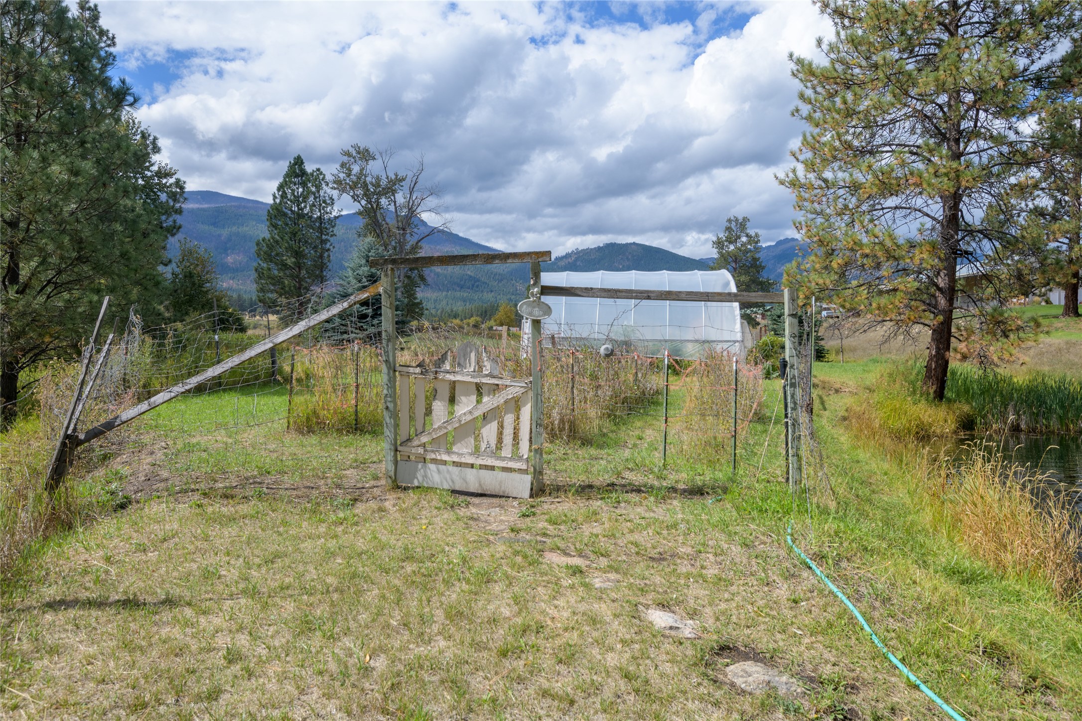 3676 Silverthorn Drive Property Photo 53