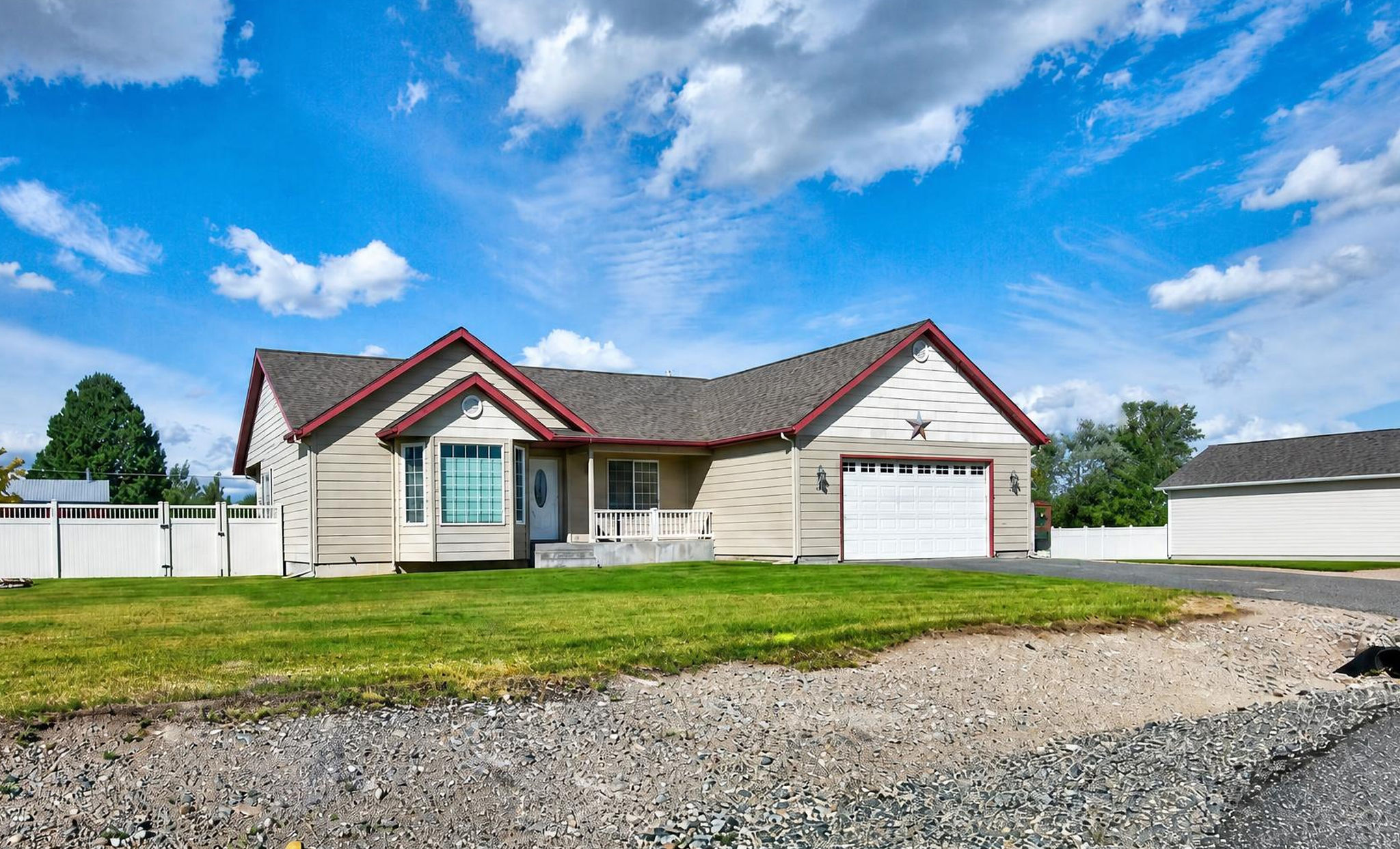 760 Cap Road Property Photo 4