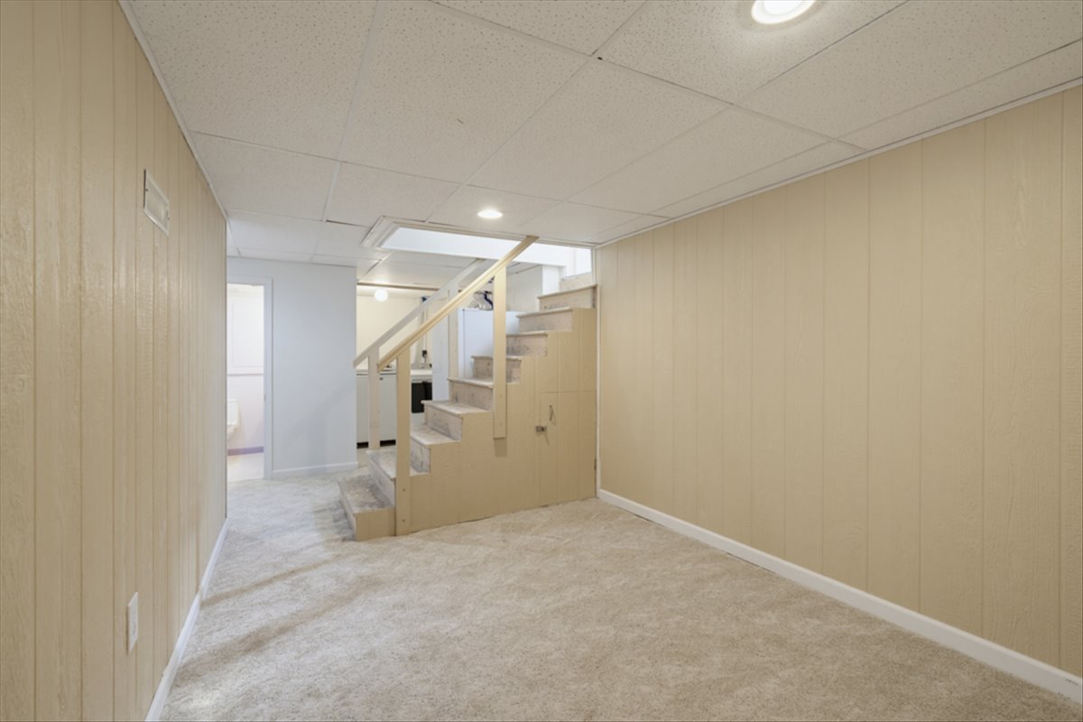 1921 4 Avenue N Property Photo 13