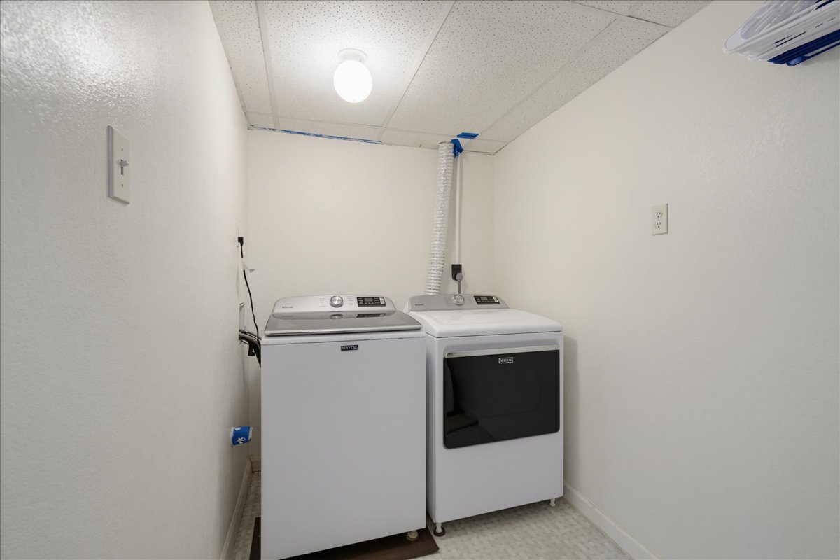 1921 4 Avenue N Property Photo 18