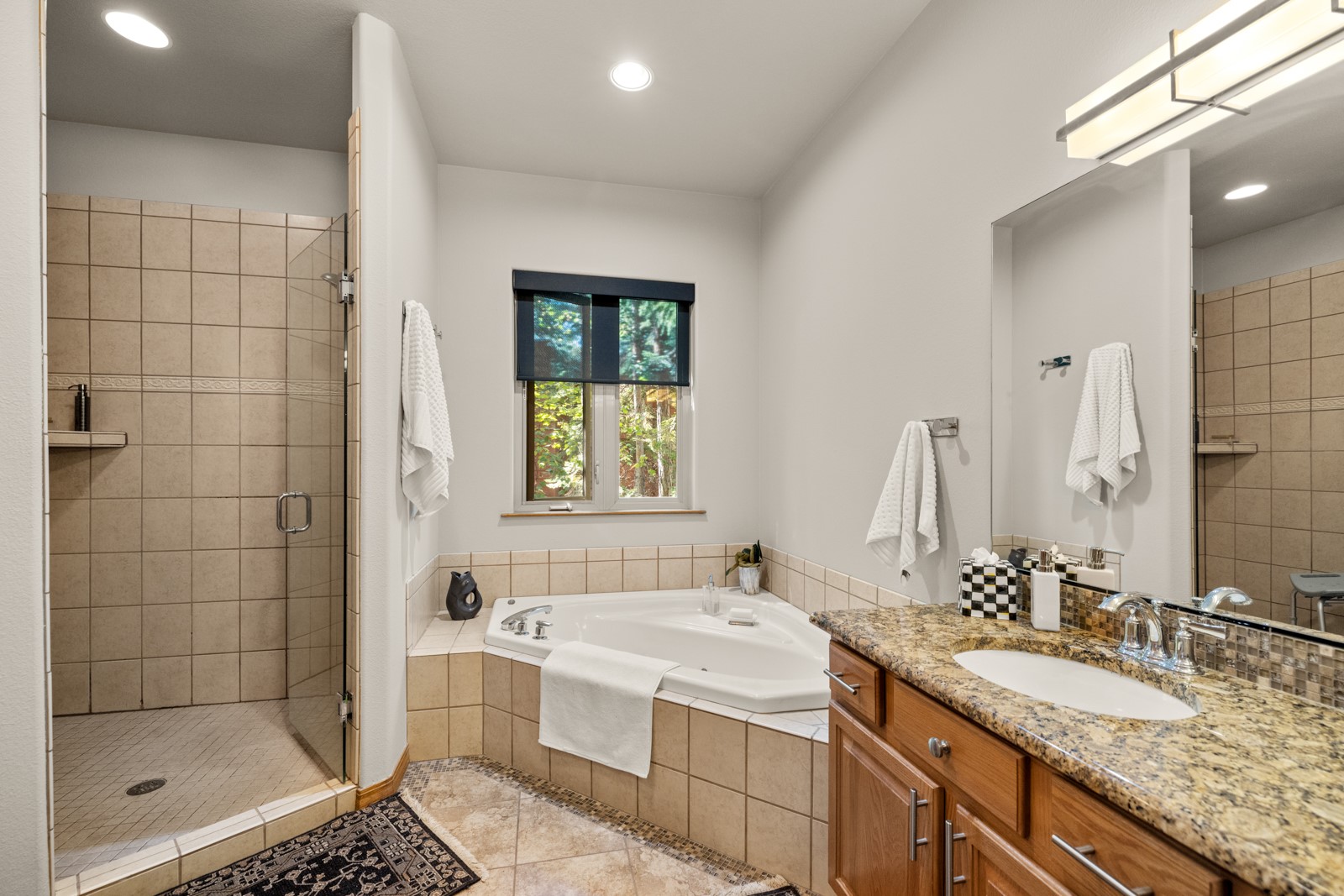 2315 Houston Point Drive Property Photo 31