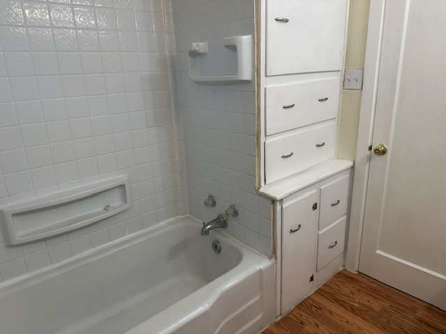 312 E 1st Street Property Photo 15