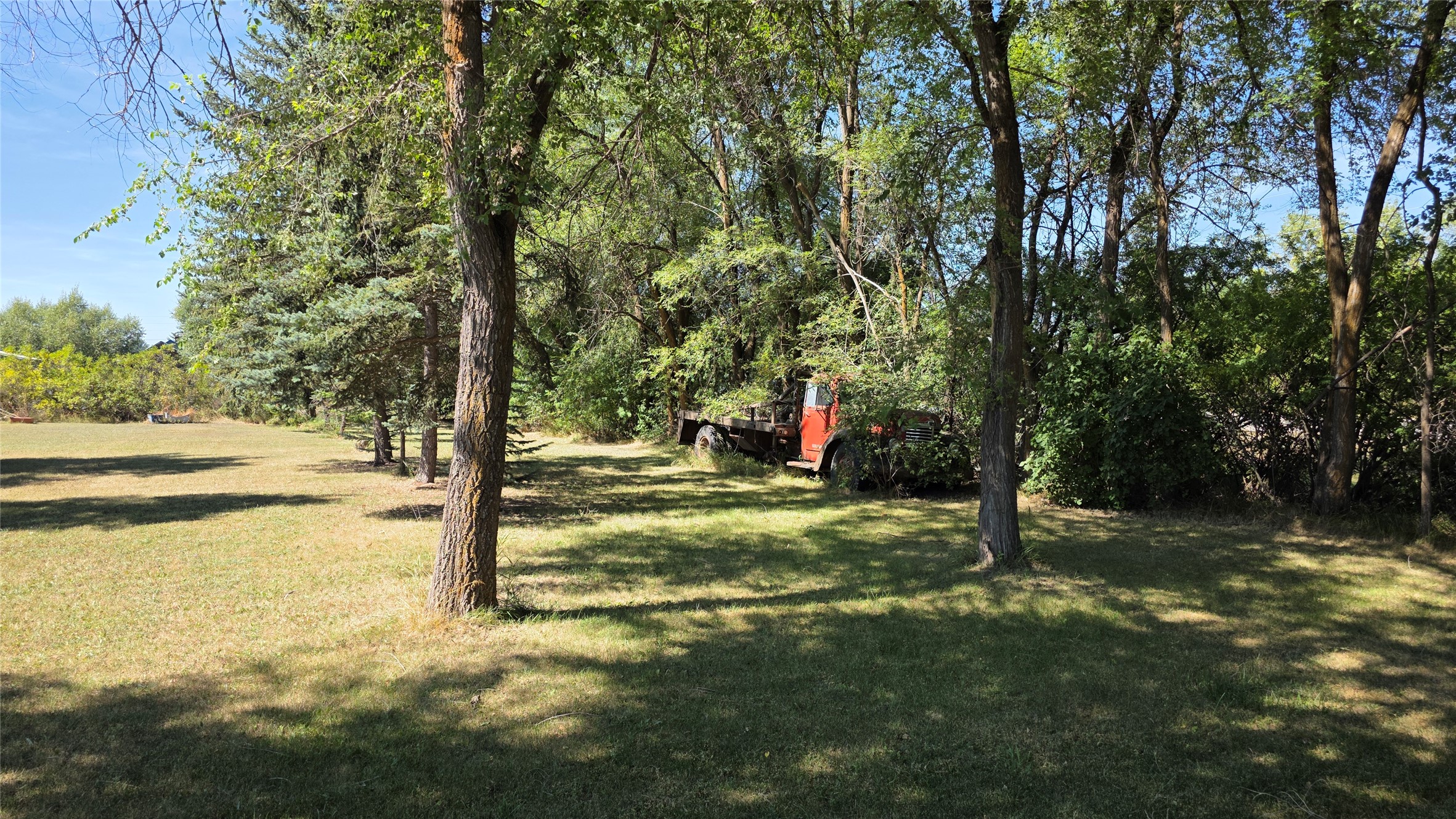 2446 Mt Highway 35 Property Photo 4