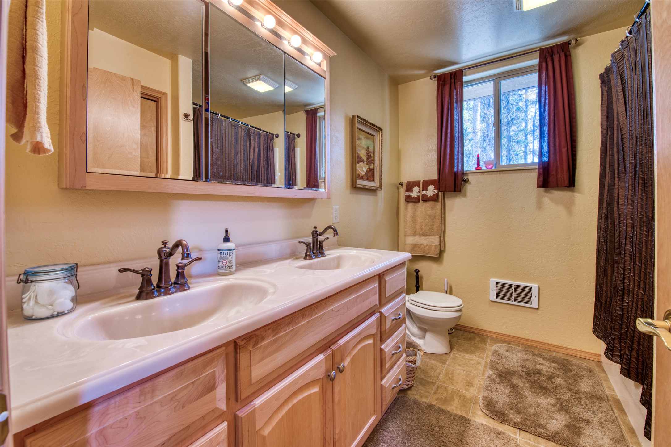 2849 East Fork Road Property Photo 28