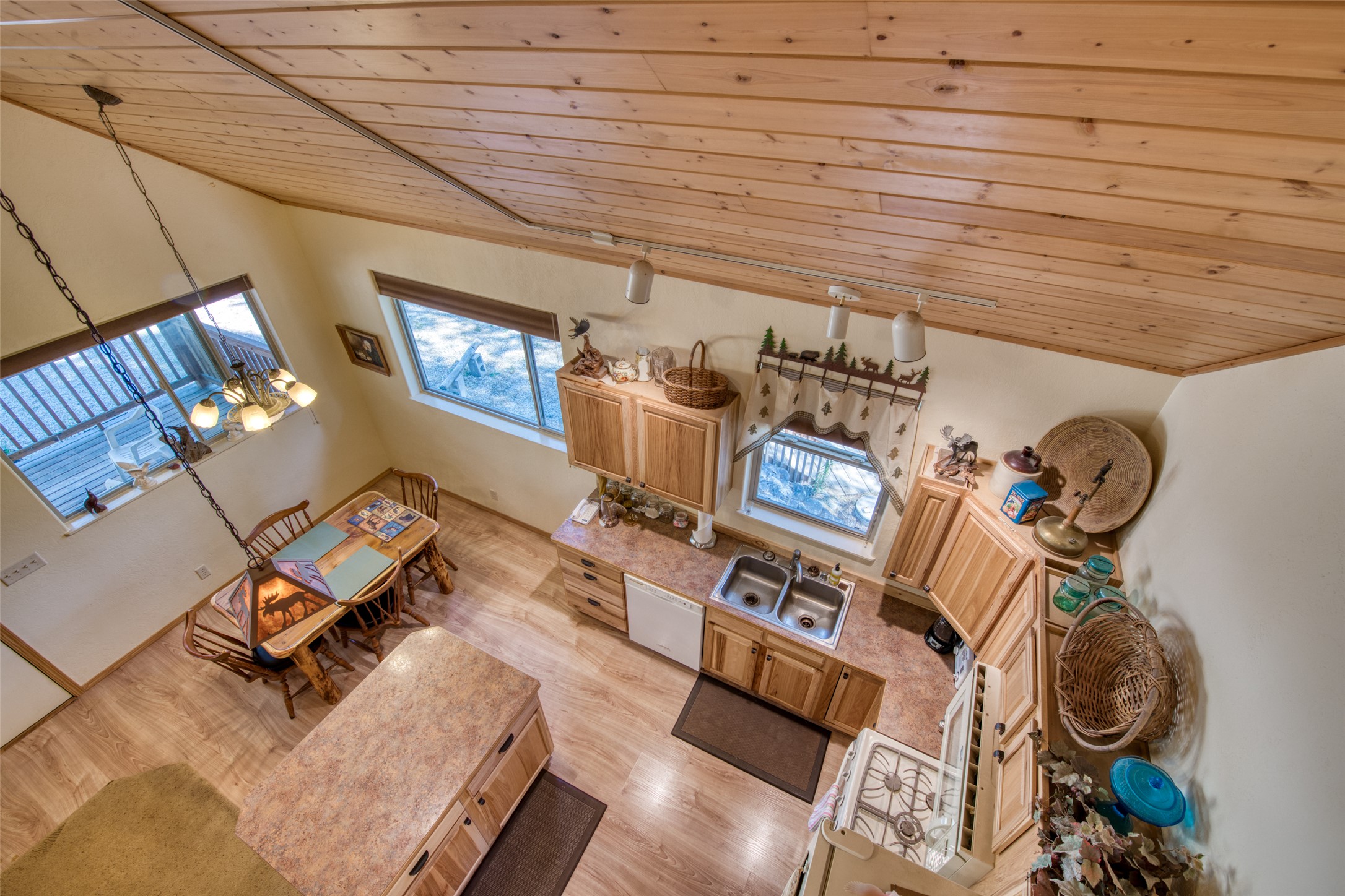 2849 East Fork Road Property Photo 32