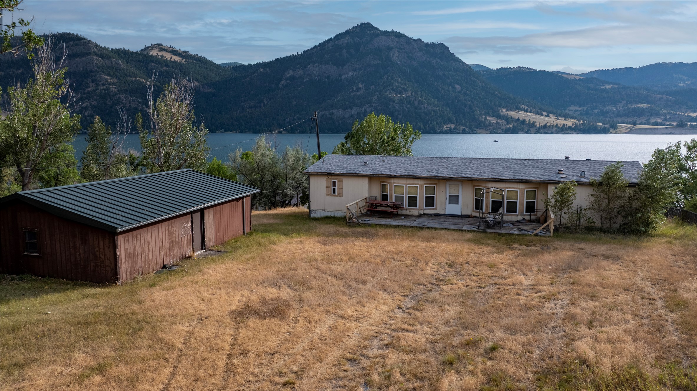 1872 Beartooth Road Property Photo 10